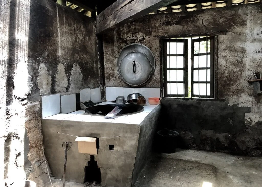 A modest village home, typical of the approximately 35,000 coffee-farming families in Yunnan. Most belong to one of the 24 ethnic minorities that call the province home.