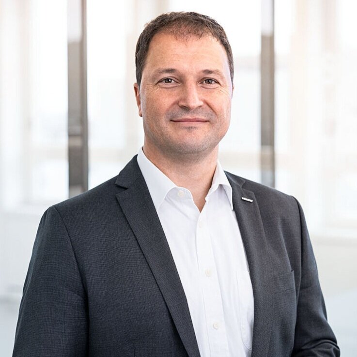 Joerg-01_sag_091020194773-2.jpg