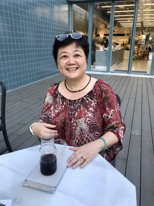Yi-ling Wu, Director