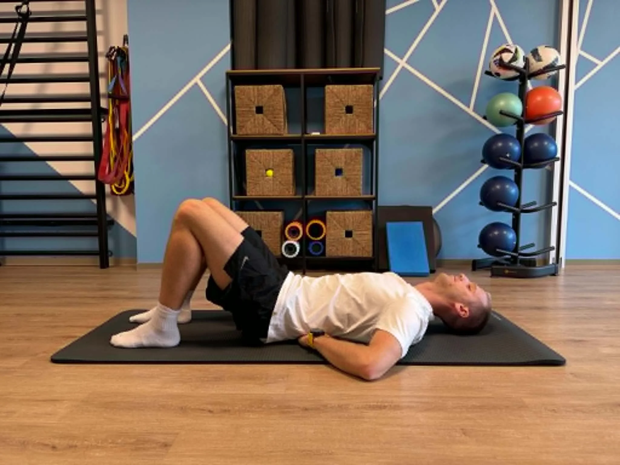 S2: Core / pelvic floor strength