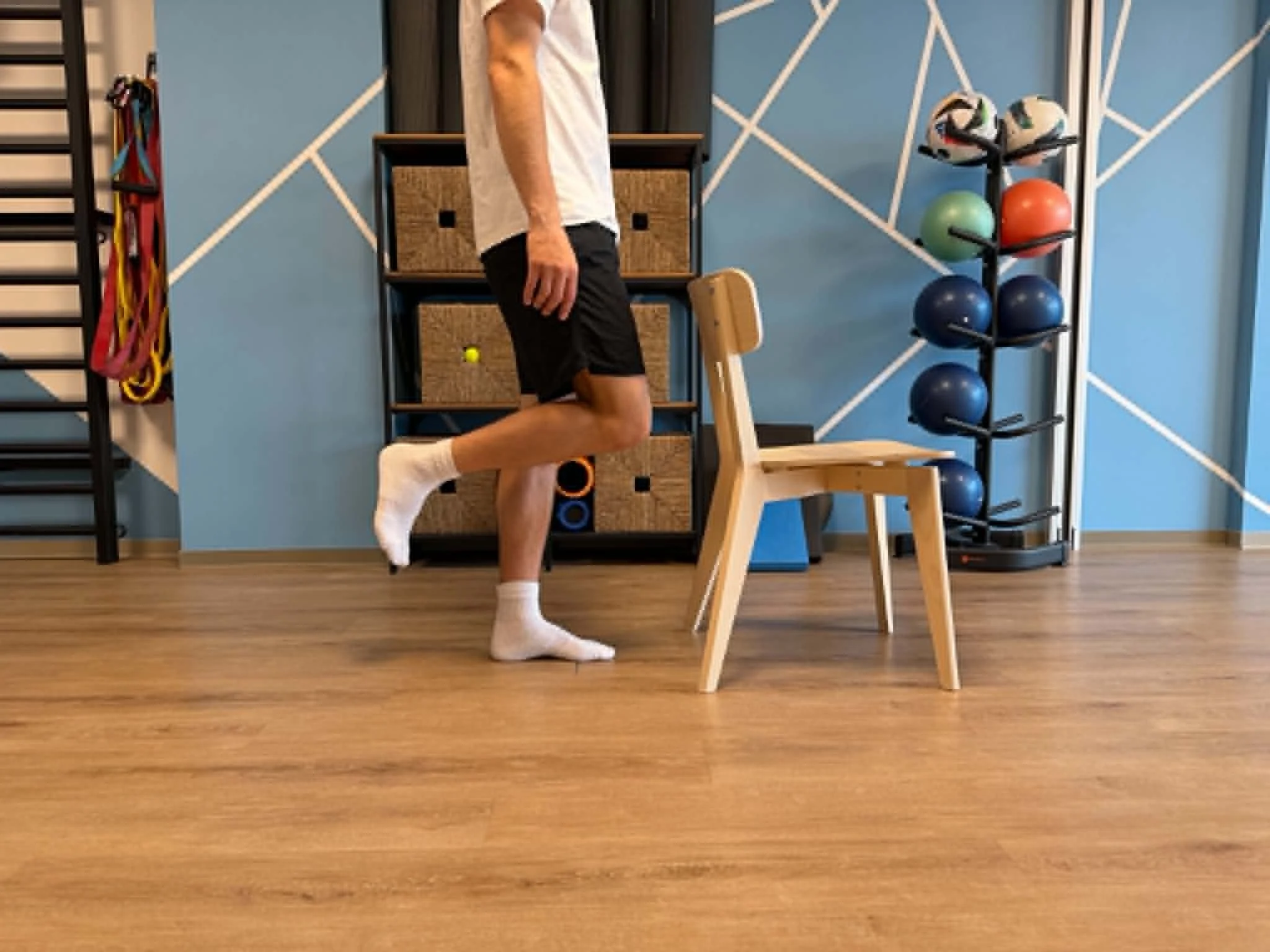S6: Single-leg balance