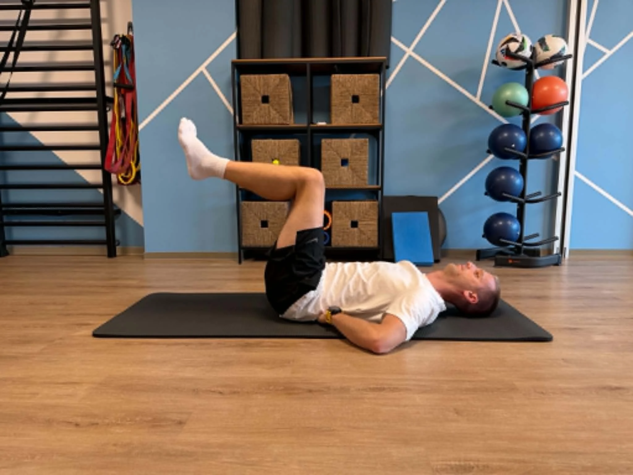 S3: Abs / pelvic-floor strengthening