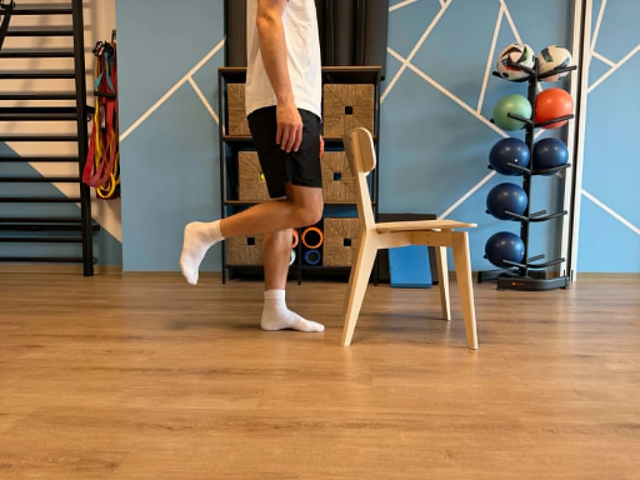 S6: Single-leg balance