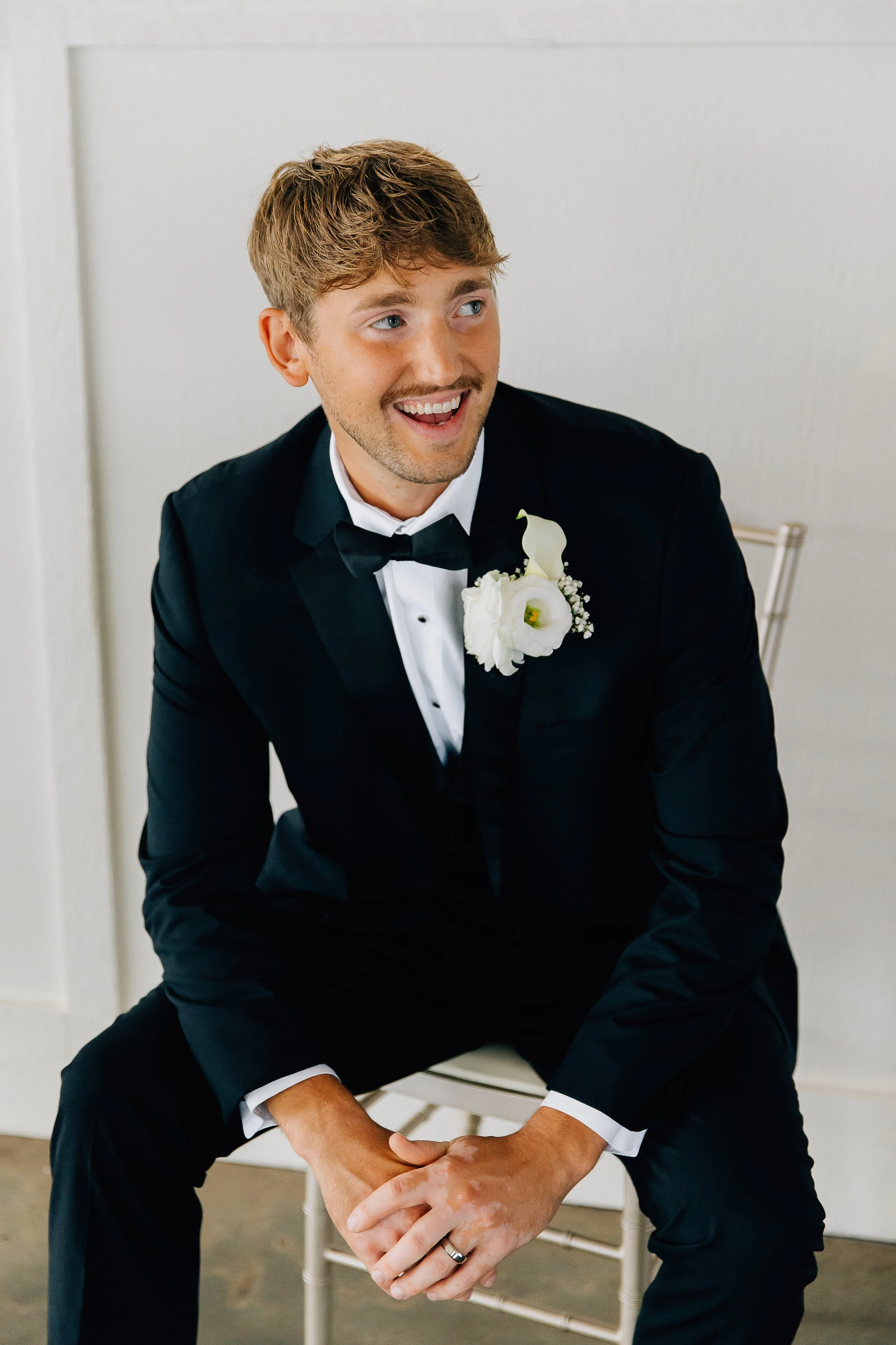 ADweddingSneaks-12.jpeg