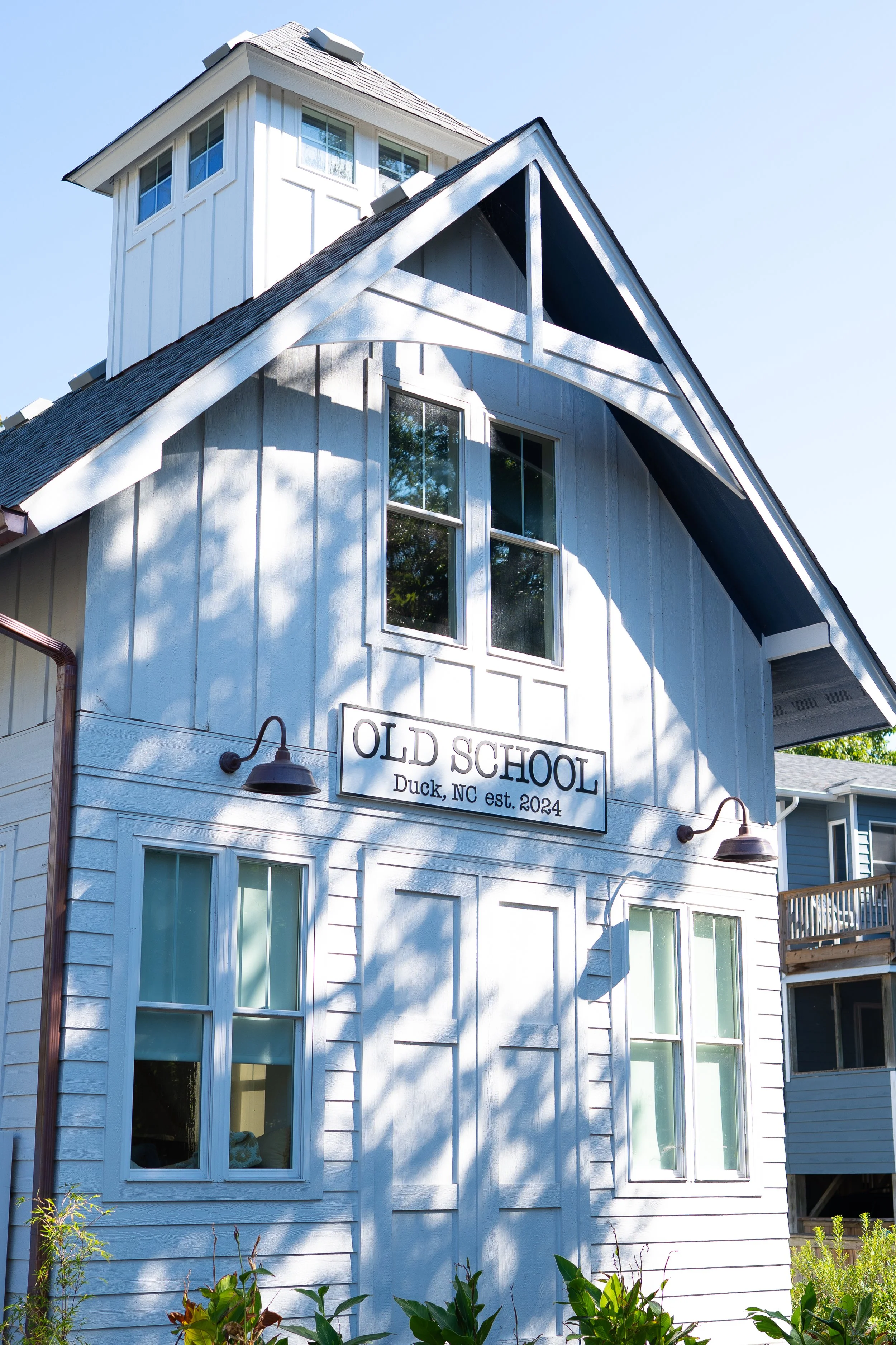 SchoolHouse.jpg