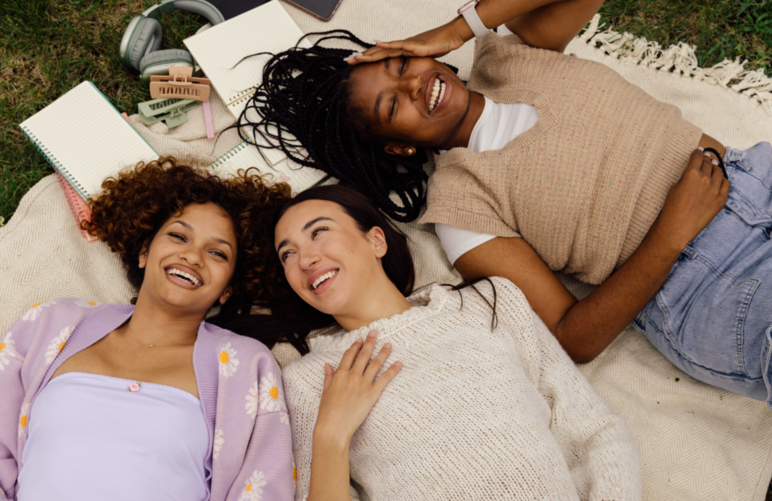 Why Making Friends as an Adult Can Feel Lonely