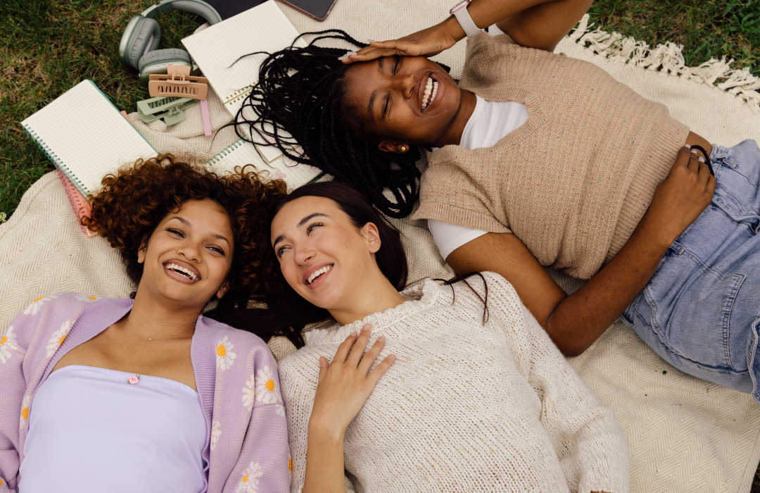 Why Making Friends as an Adult Can Feel Lonely
