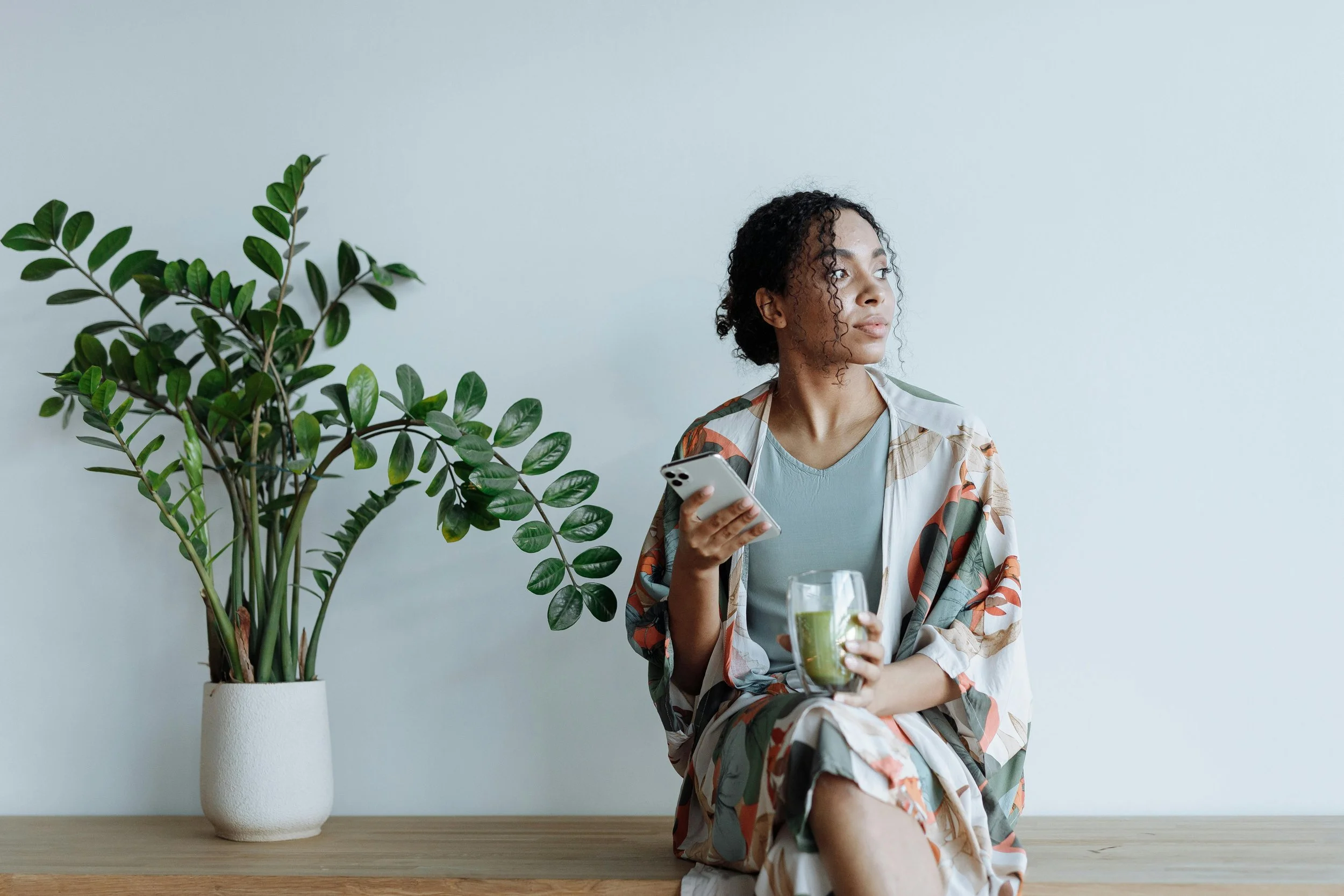 The Impact of Social Media on Mental Health: Navigating Comparison