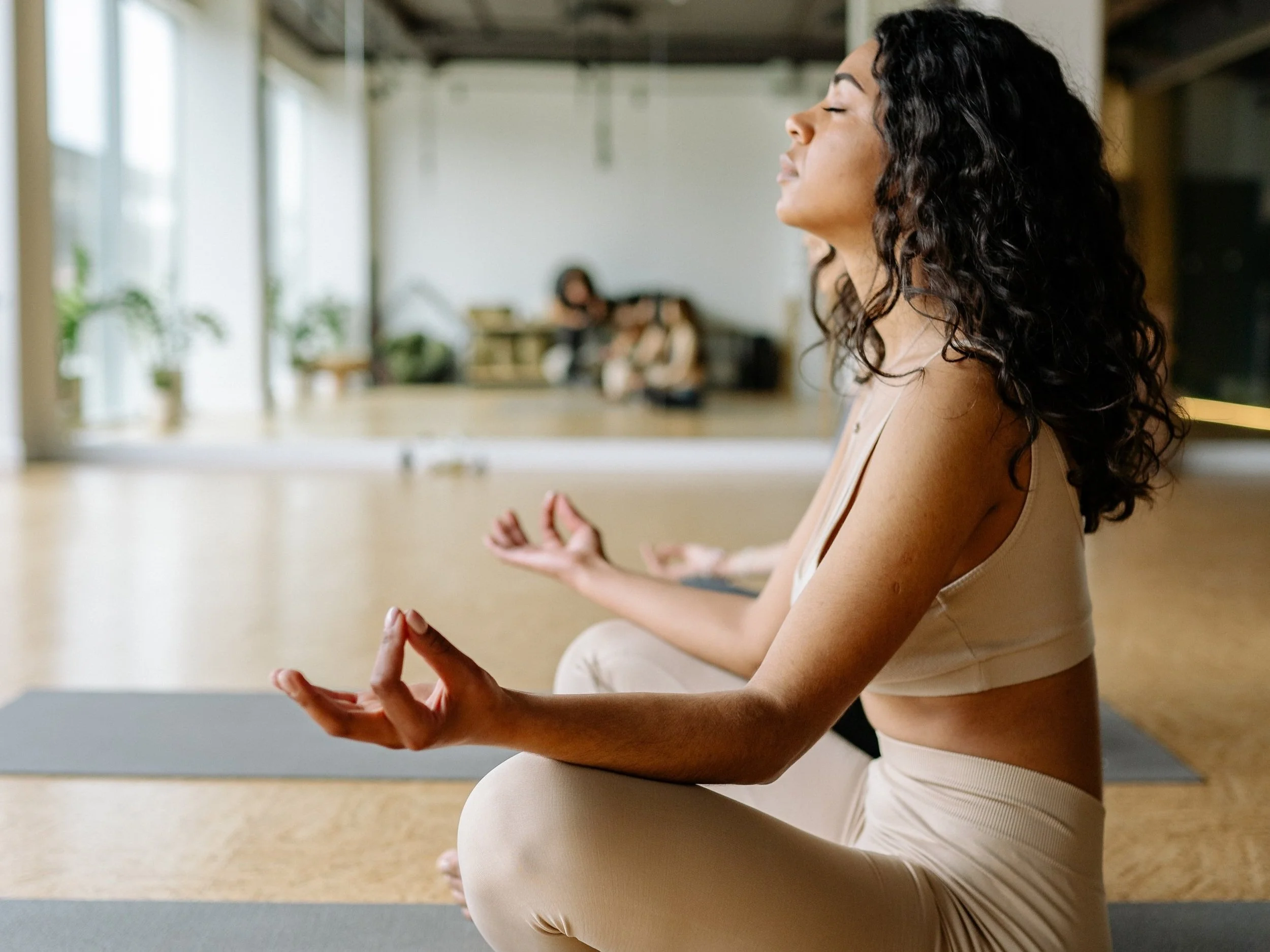 What is the Difference Between Somatic Therapy and Talk Therapy?