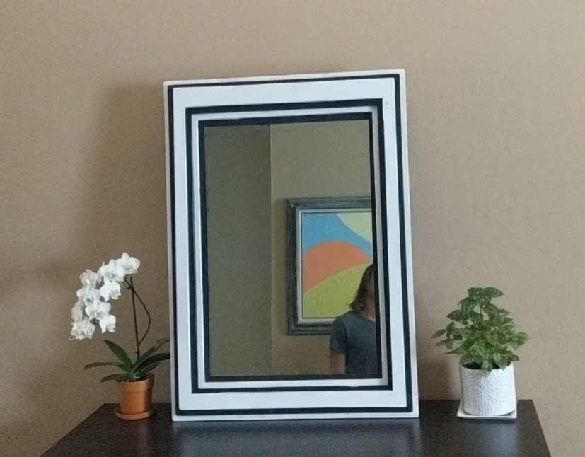 Echo Mirror