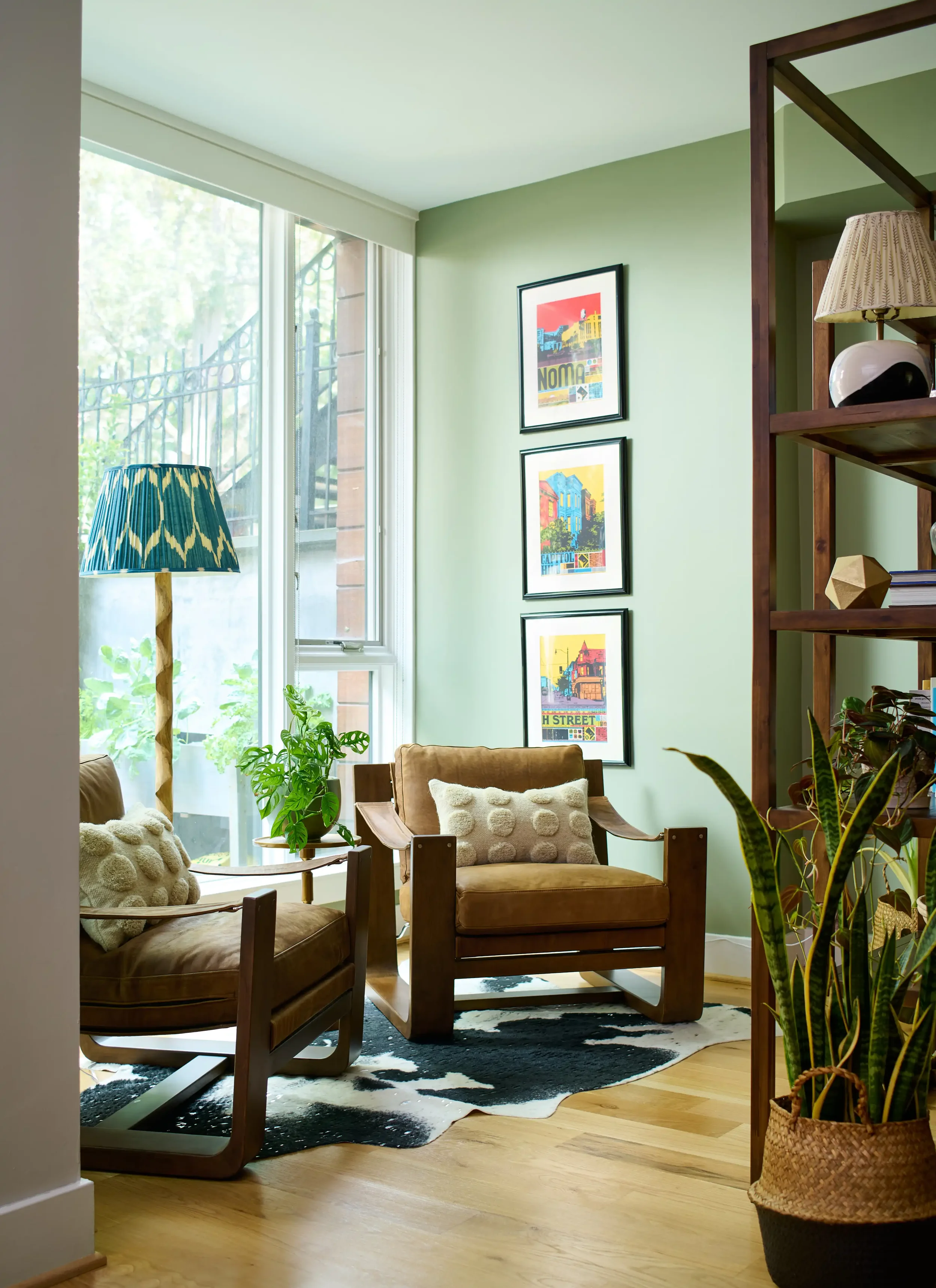 washington-dc-elevated-rustic-row-home-interior-design.webp