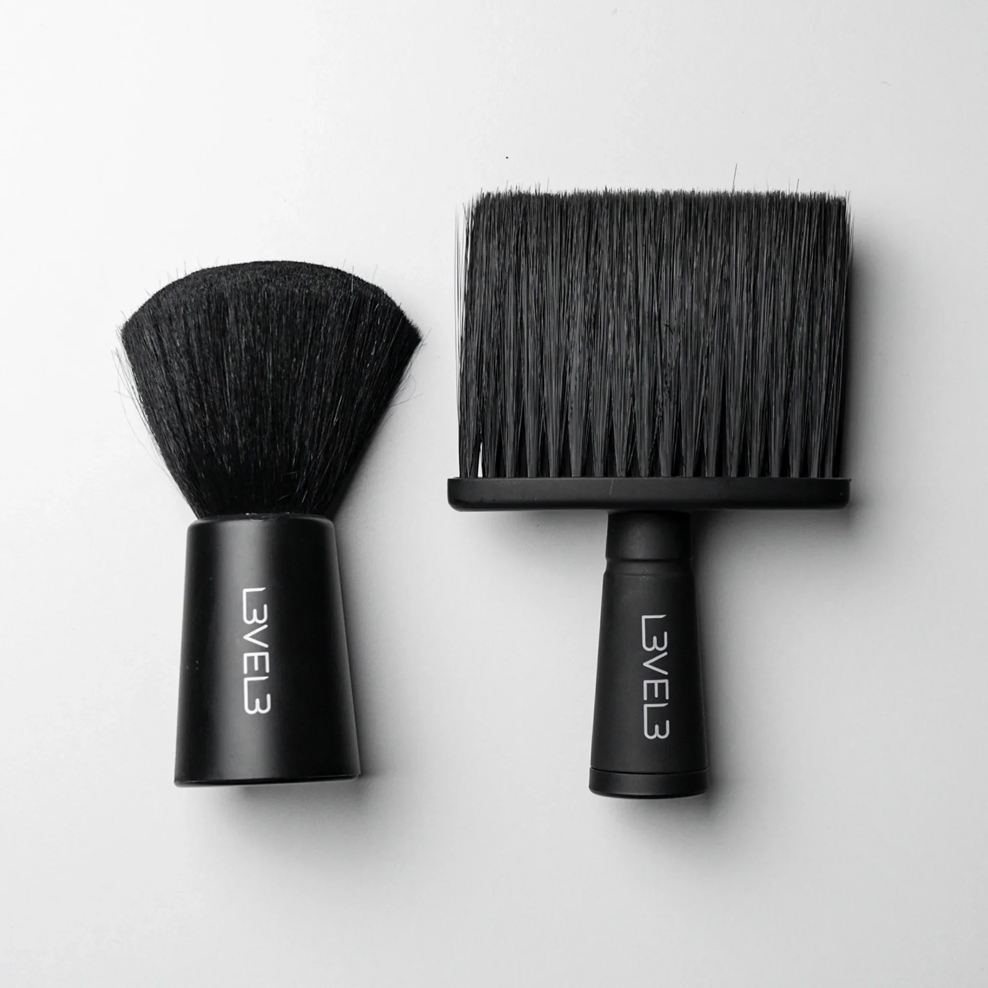 Lvl3 Neck Duster Brush Set