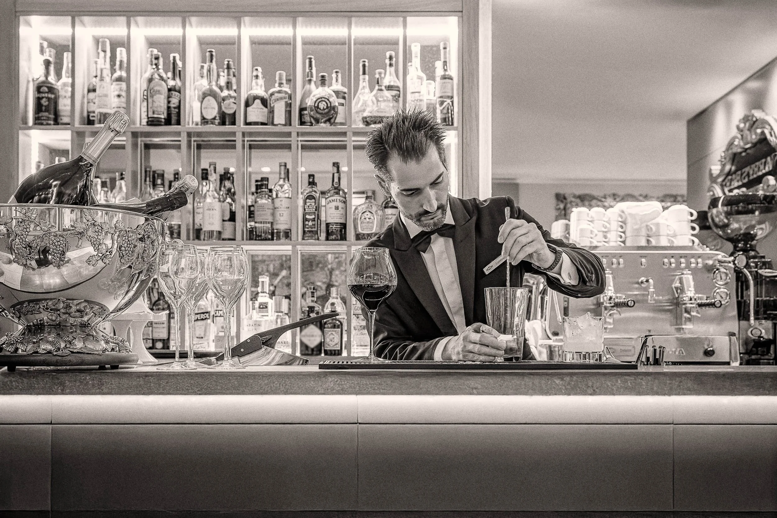The Bartender's Measure (Monochrome)