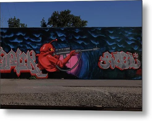 sight-line-red-ant-sniper-mural-photography-robert-niemeier.jpg