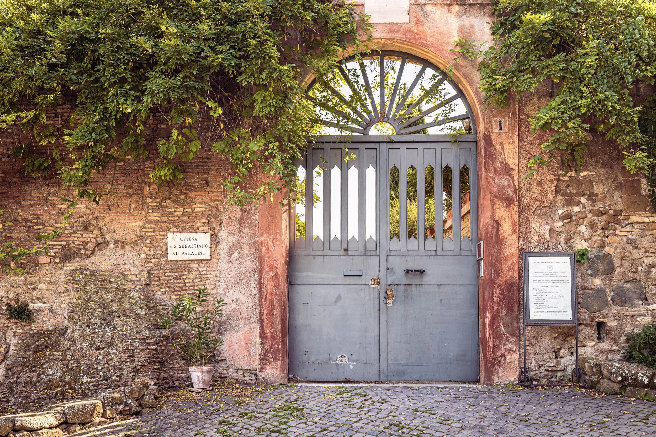 gate-of-san-sebastiano-al-palatino-rome-fine-art-photography