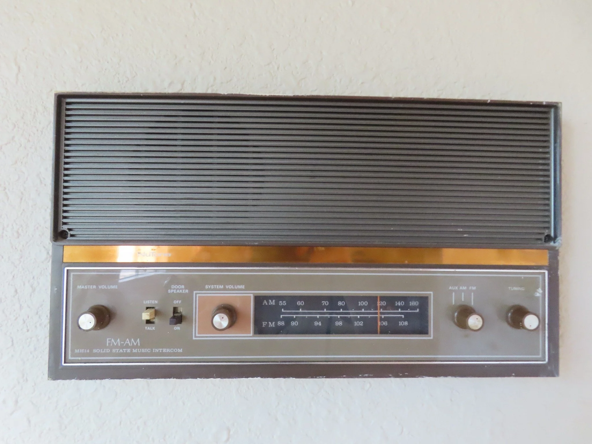 Throwback Thursday...
Did you ever have one of these in your house?
.
.
.
#HomeInspection #ThrowbackThursday #homeinspectionfinds #SmartGuardPro  #realestateinspection