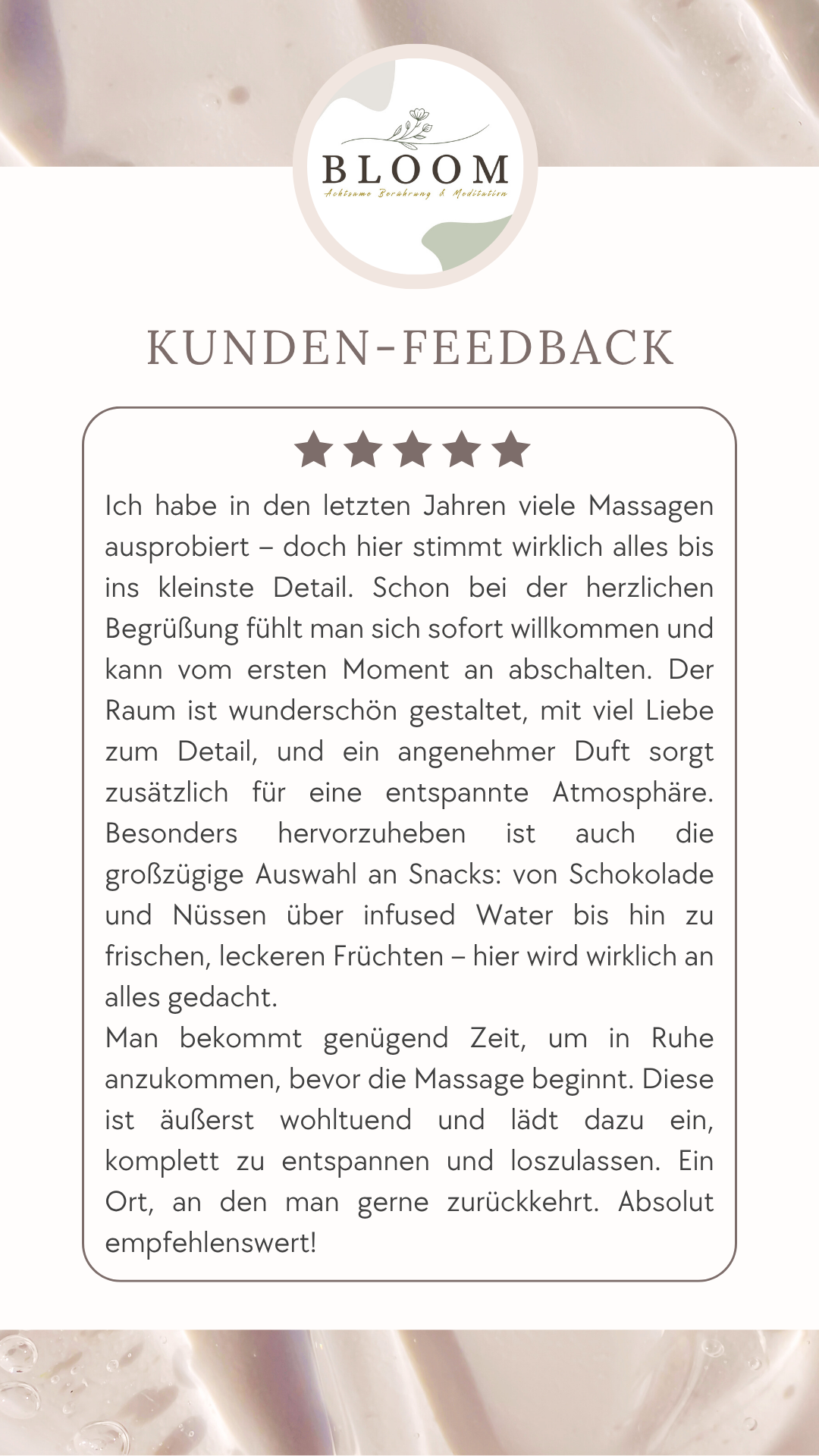 Kunden-Feedback auf einer Webseite für ein Massage- oder Wellnessstudio, die Bewertung mit fünf Sternen und einen ausführlichen Text in deutscher Sprache.