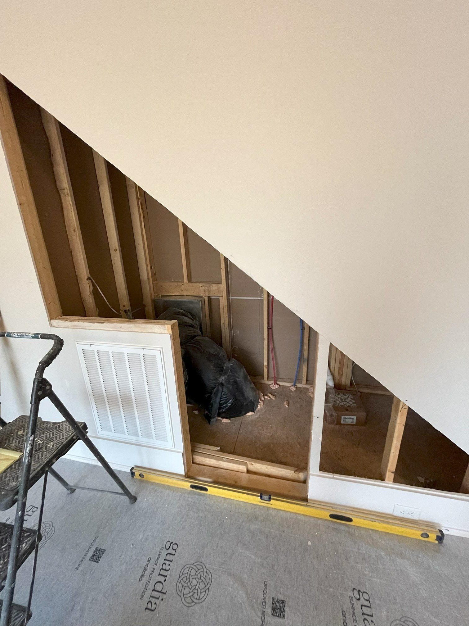 Stairs Before 4.jpeg