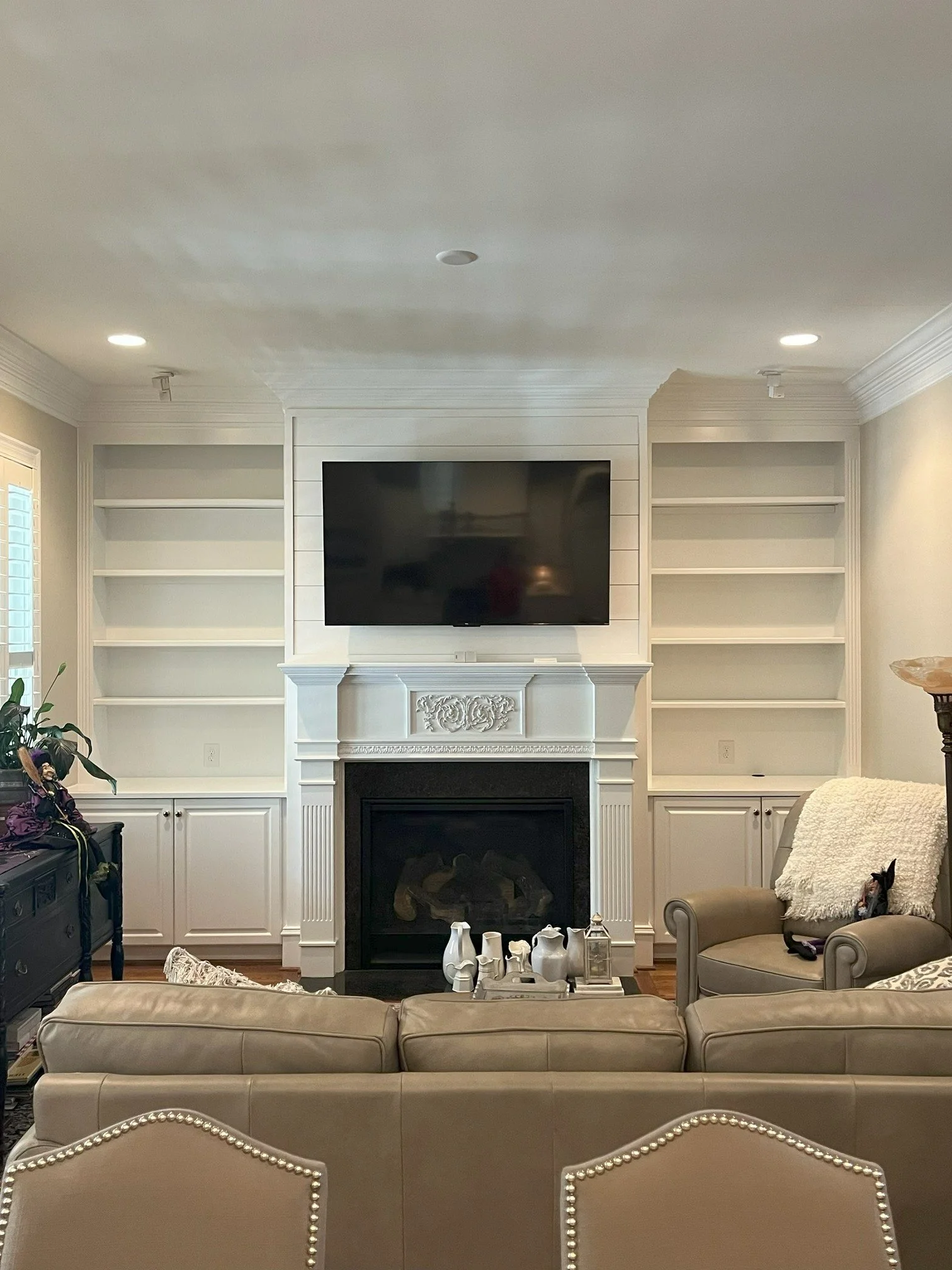 Entertainment Center.jpeg