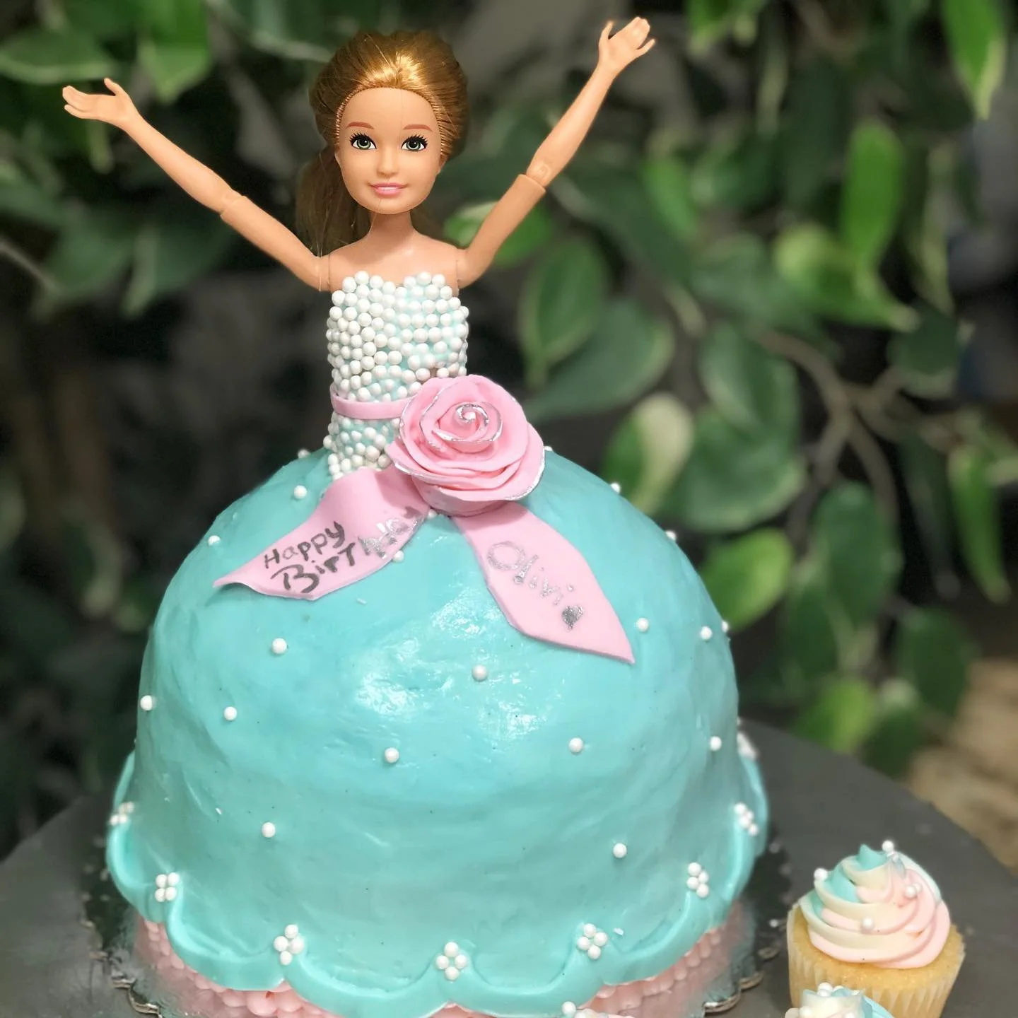 Barbie Cake