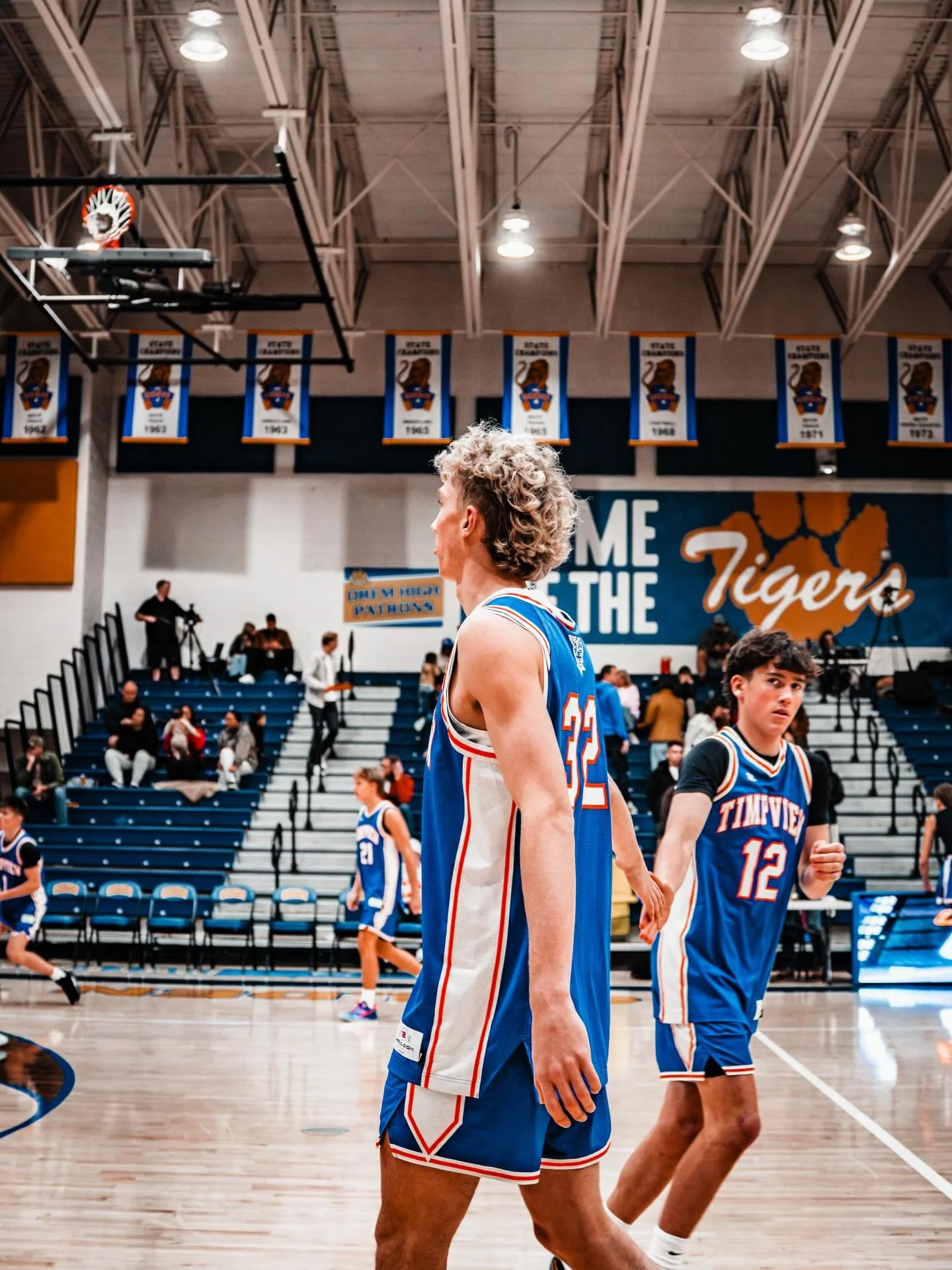 EPISODE 1 IS OUT NOW. 

WATCH IT HERE : https://youtu.be/YN2-tEiP4QY?si=jLIUuSLCa1PEr-4Q

#tbirdsbball #byusignee #joyinthejourney #episodeone #dayinthelife