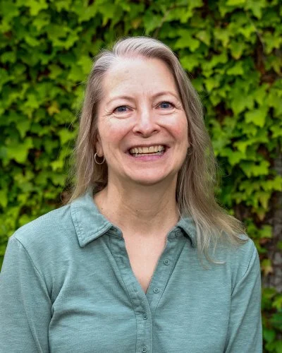 Headshot of Susan Griesse, FASPS CFO/COO.