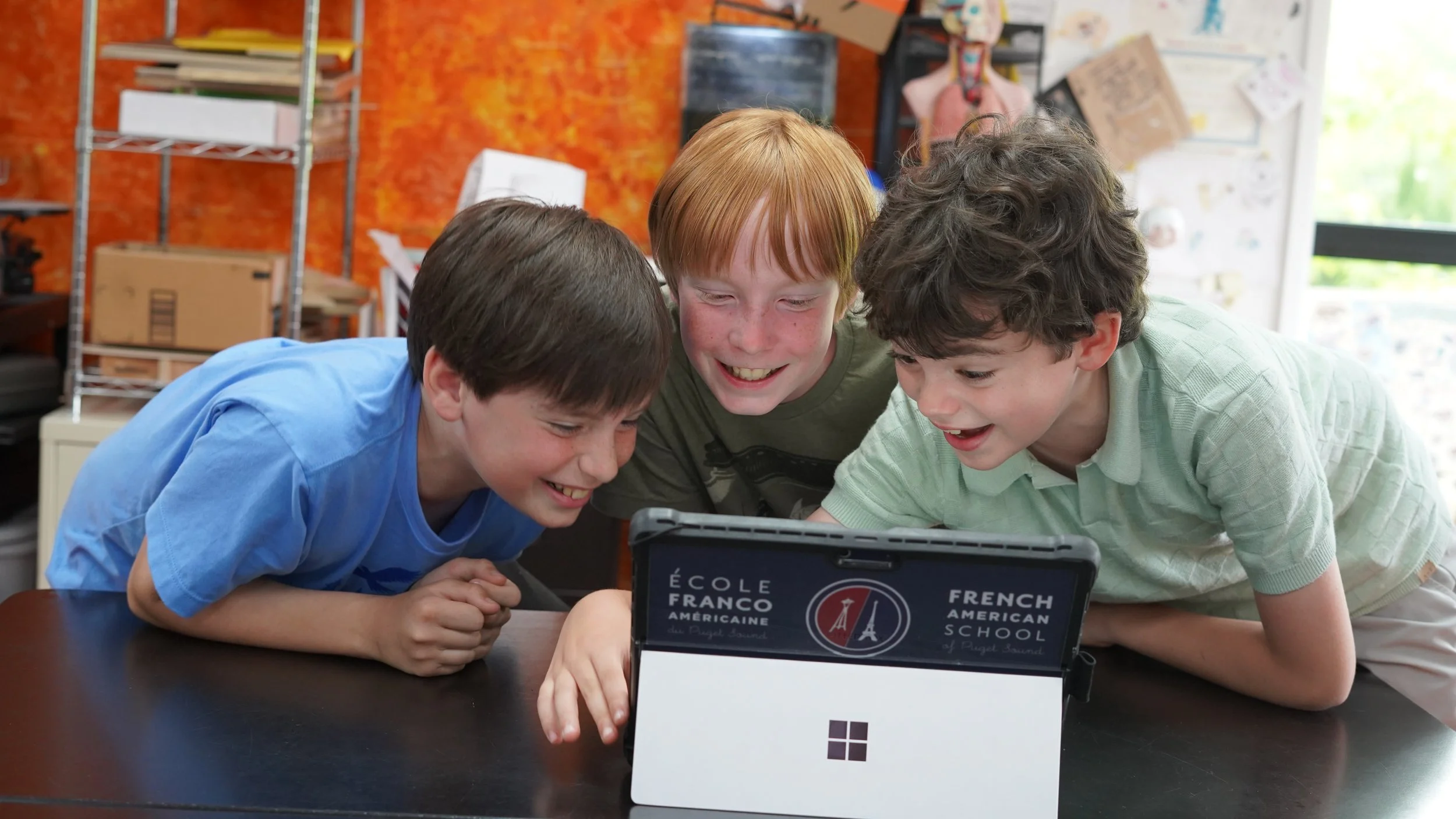 The Bilingual Brain: Benefits of Bilingual Education for Children