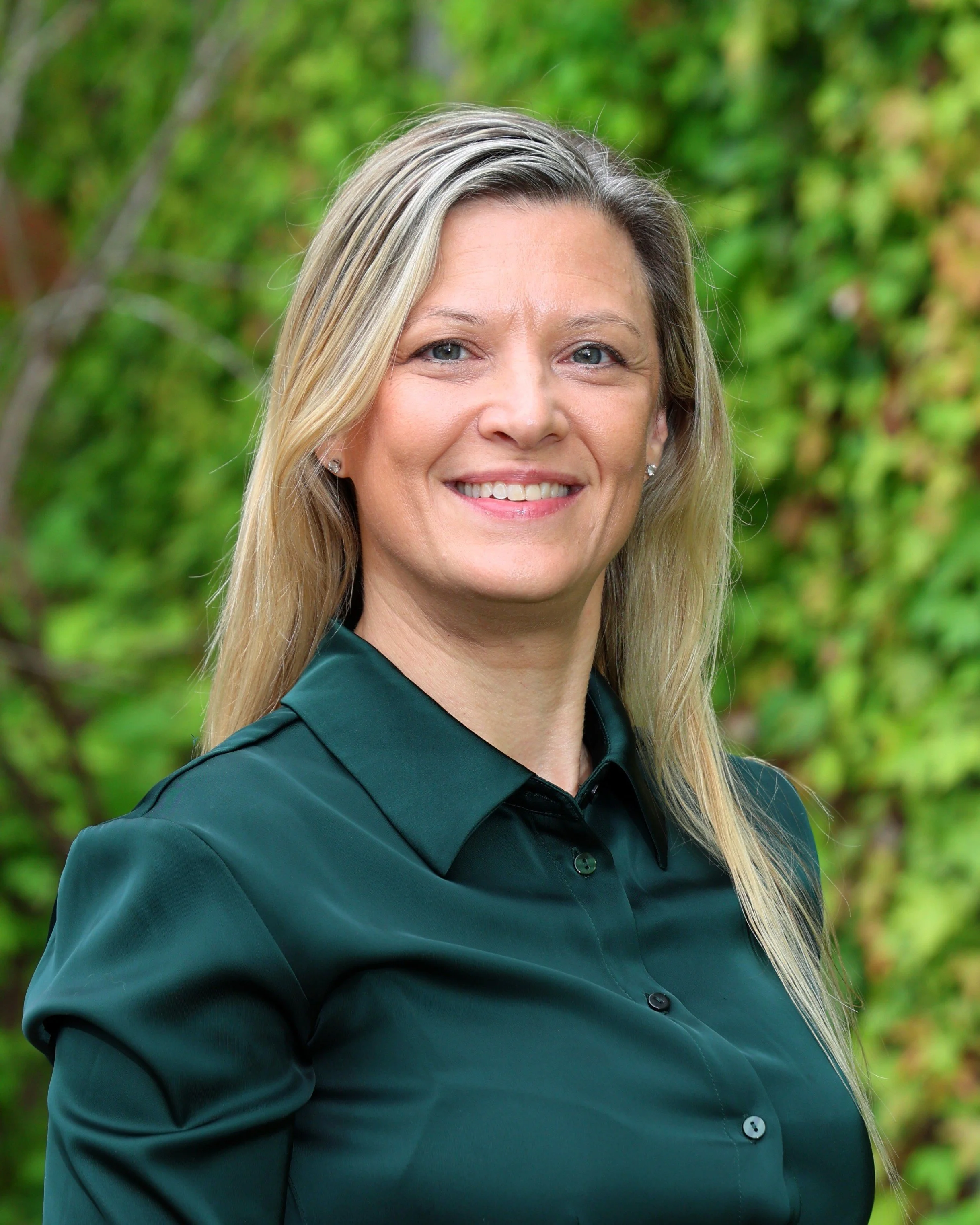Headshot of Barbara Martin, FASPS Head of School