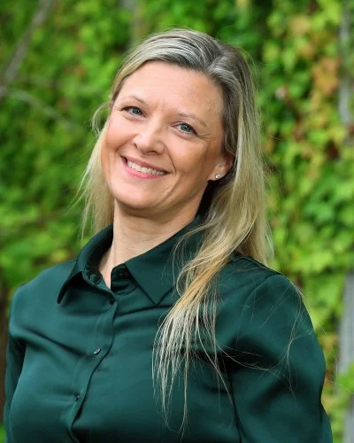Headshot of Barbara Martin, FASPS Head of School