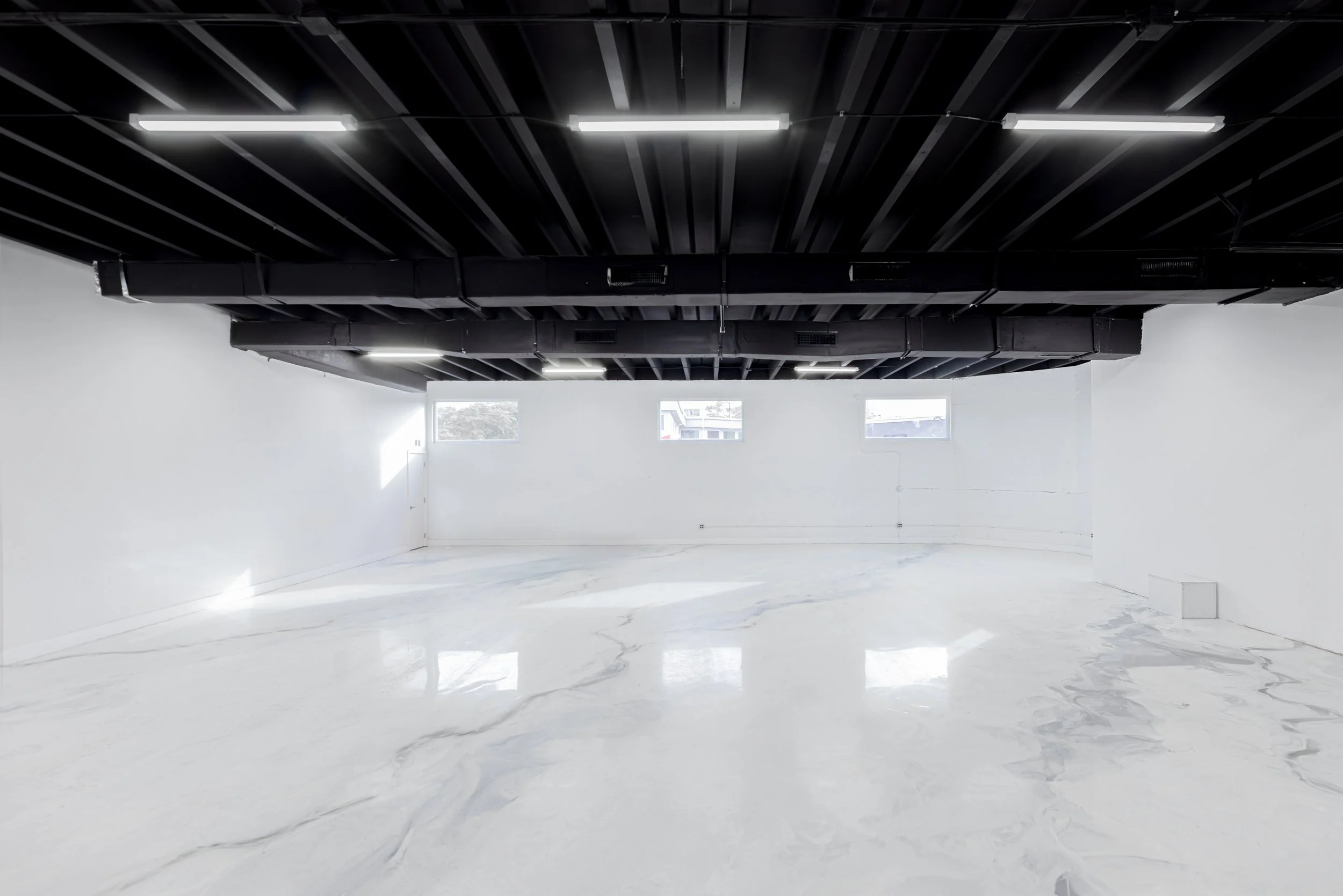 Luxury 3,103 sq ft Creative Studio Rental in Miami