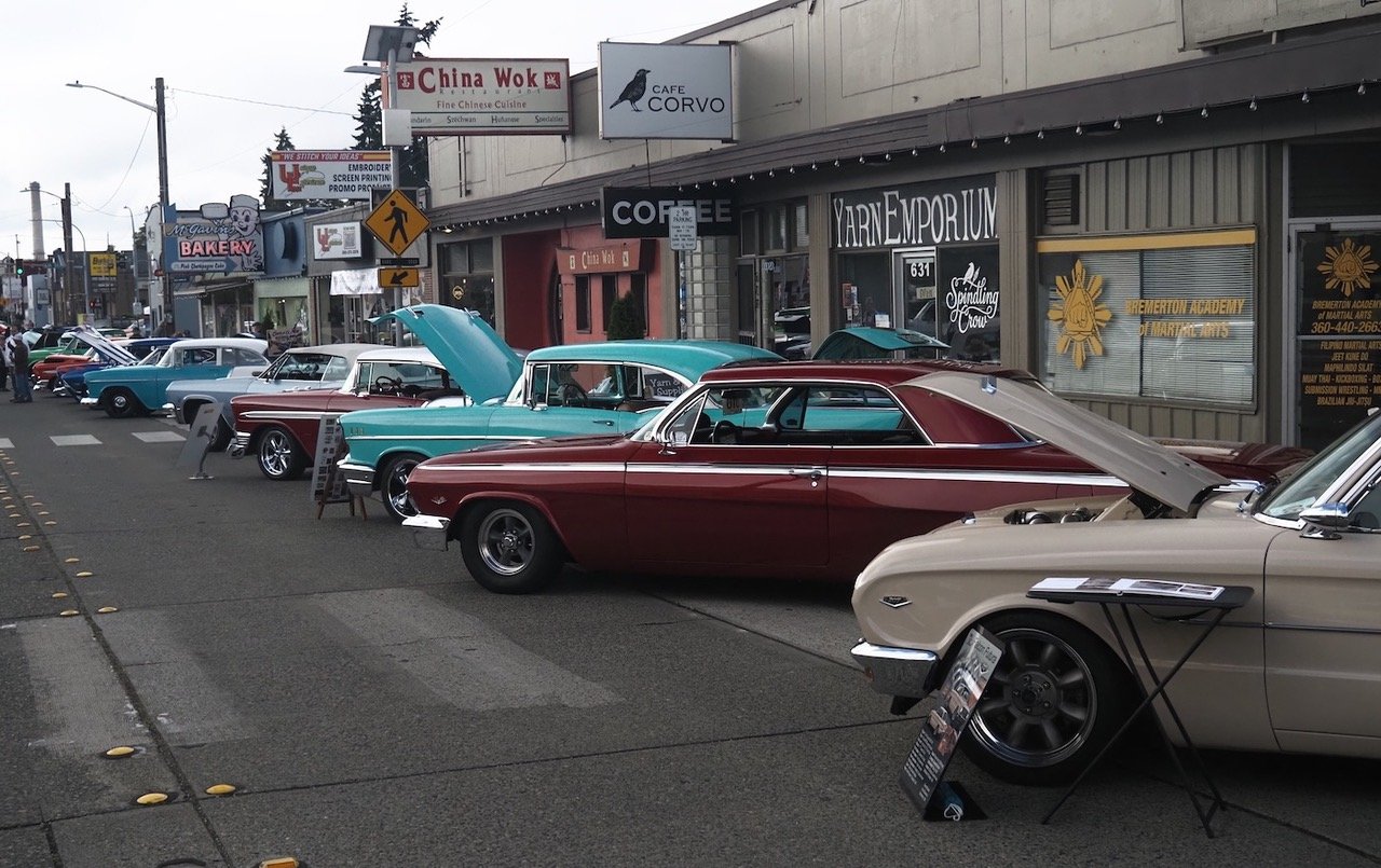 Cars on Callow - Copy.jpeg