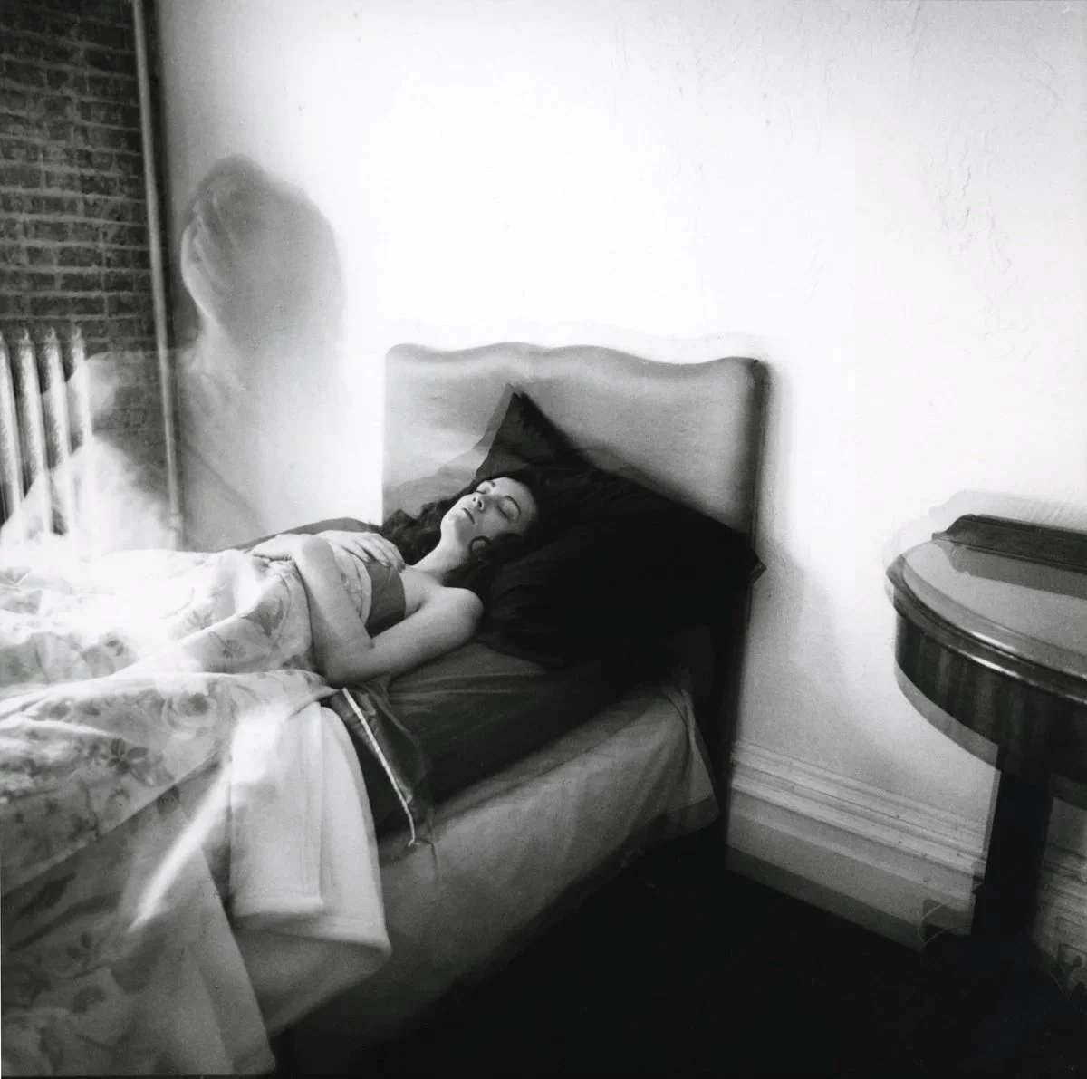 Wake Up, Wake Up 
self portrait

2015
self portrait
