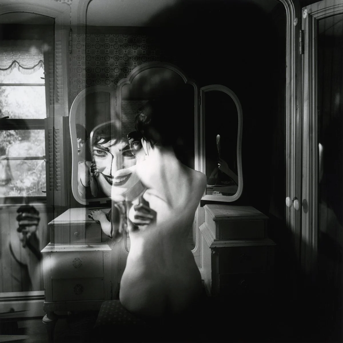 untitled
featuring Hollie Witchey
original body painting by Koko Bode

2015
Silver Gelatin Print