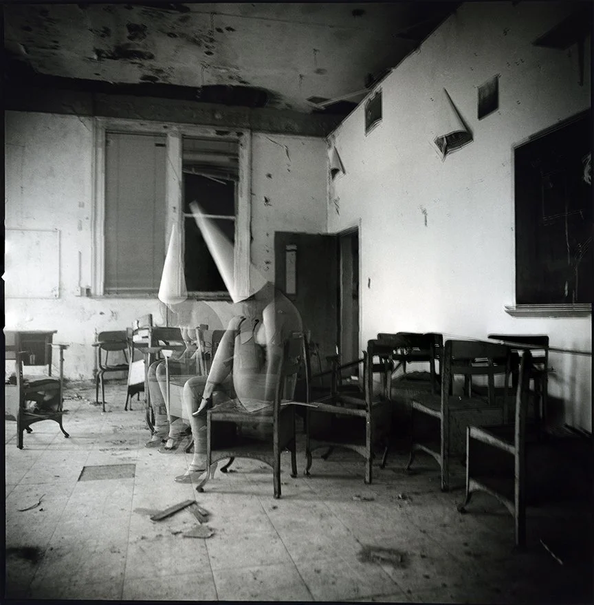untitled
self portrait

2016 silver gelatin print