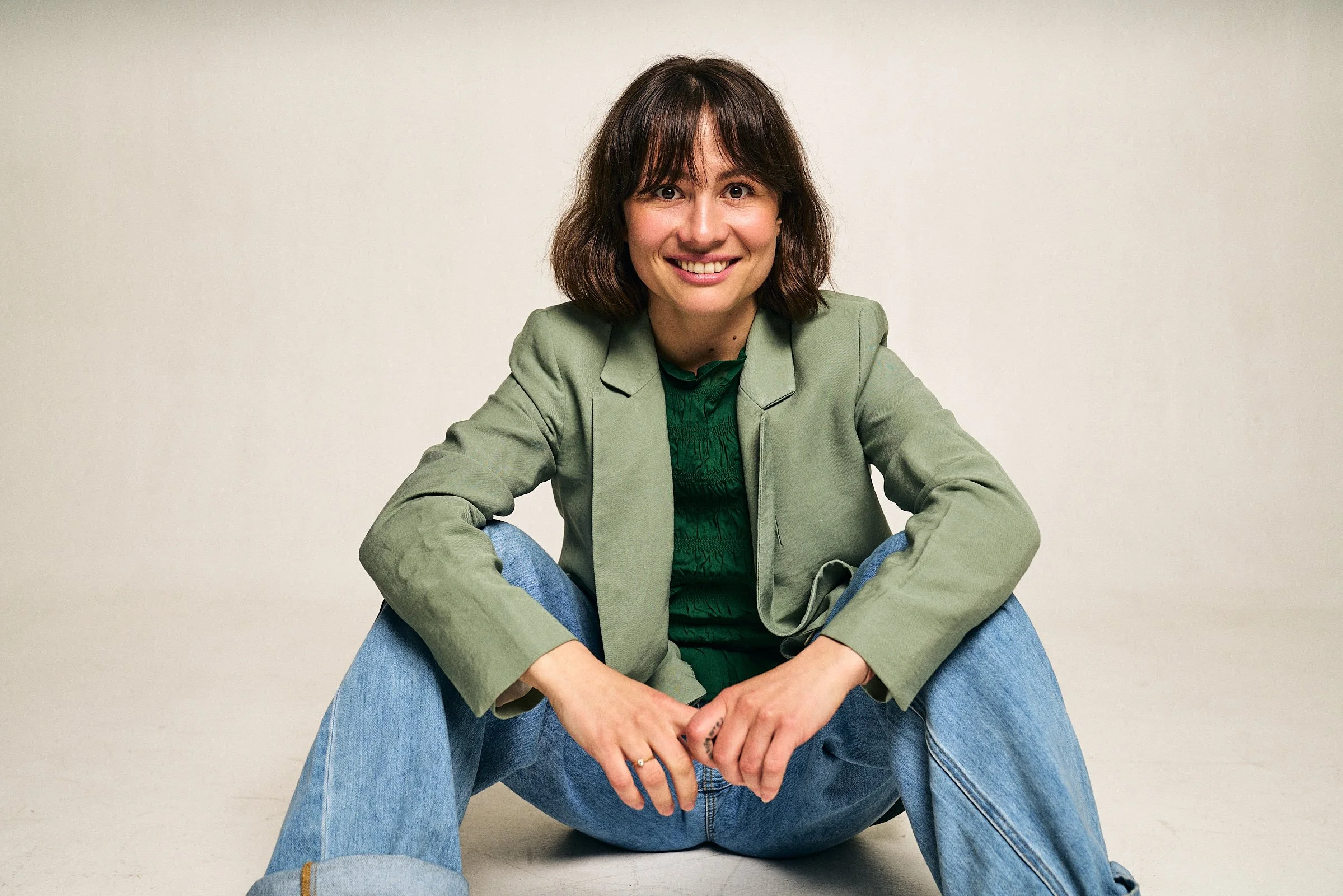 Filippa Bätjer mental tränare för självutveckling, mentalt välbefinnande och självkännedom genom breathwork coaching och onlinekonsultation i programmet The Mindset Game™