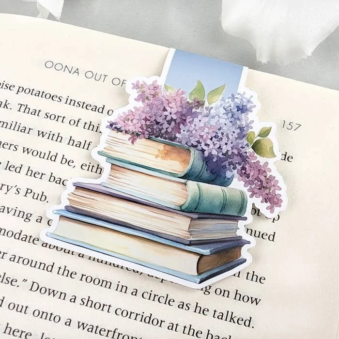 Lilac Bookstack Bookmark - Magnetic