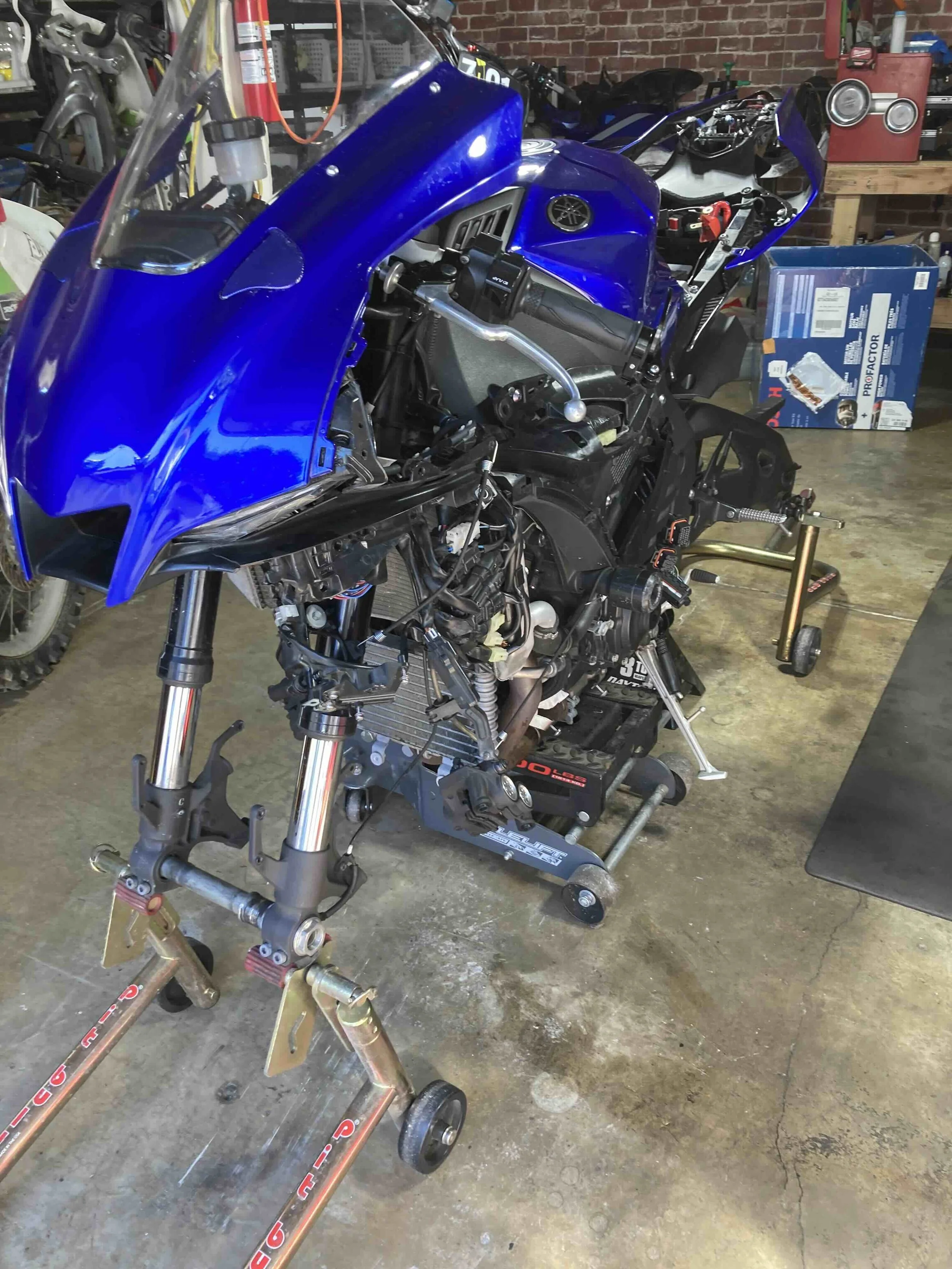 2020 Yamaha R1