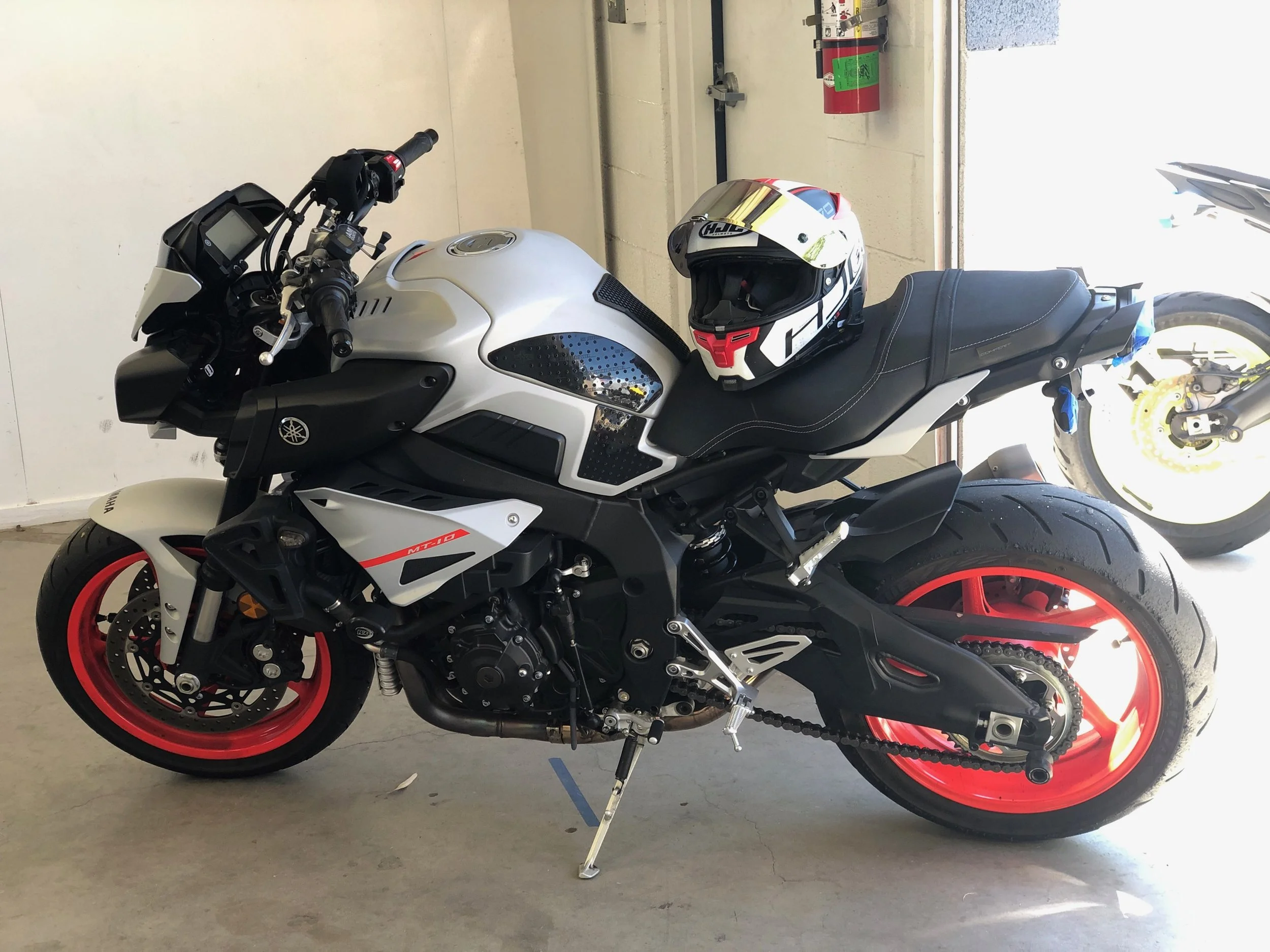 2020 Yamaha MT-10