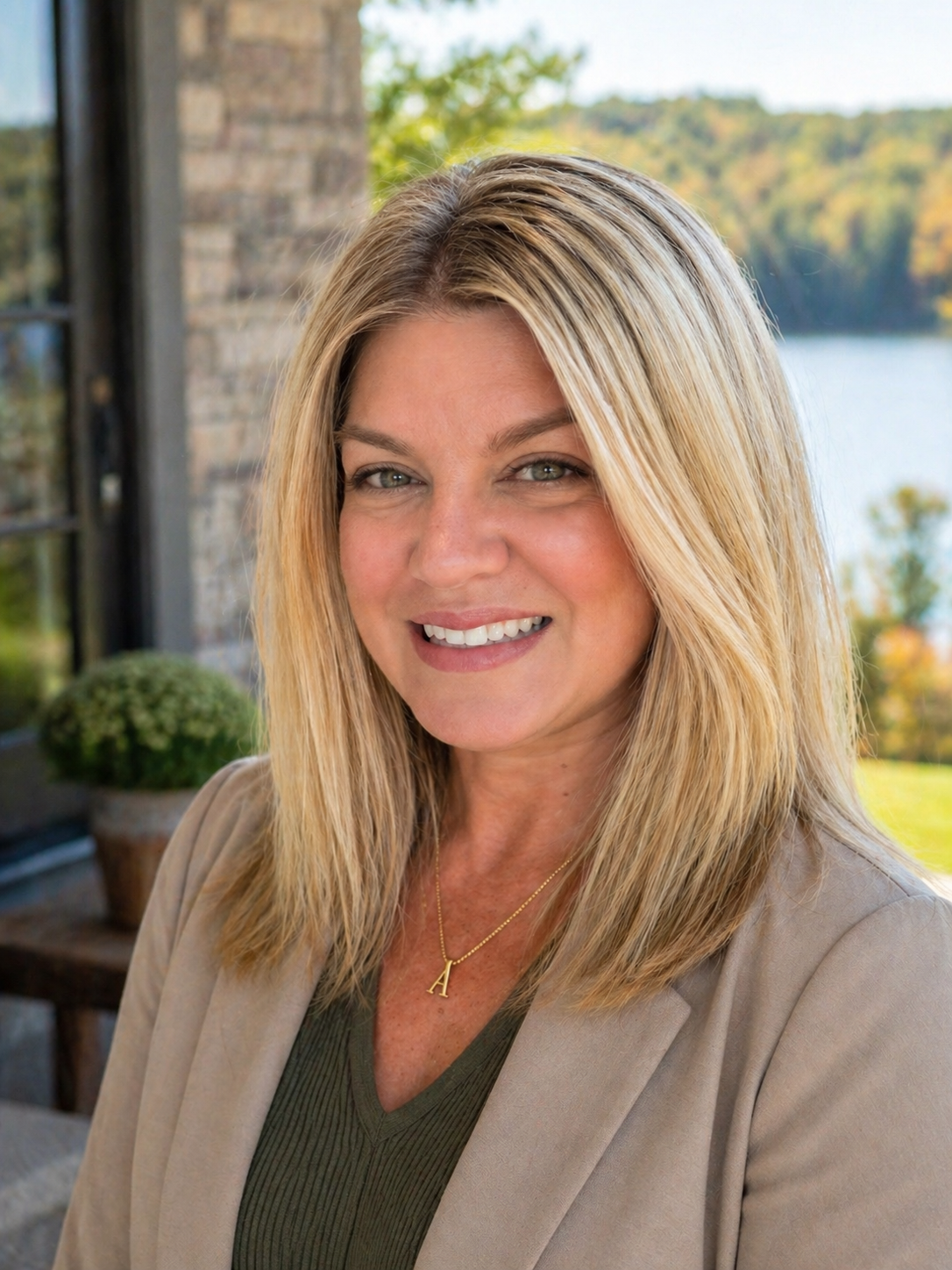 Allyssa DelPiano Marketing and Creative Consultant