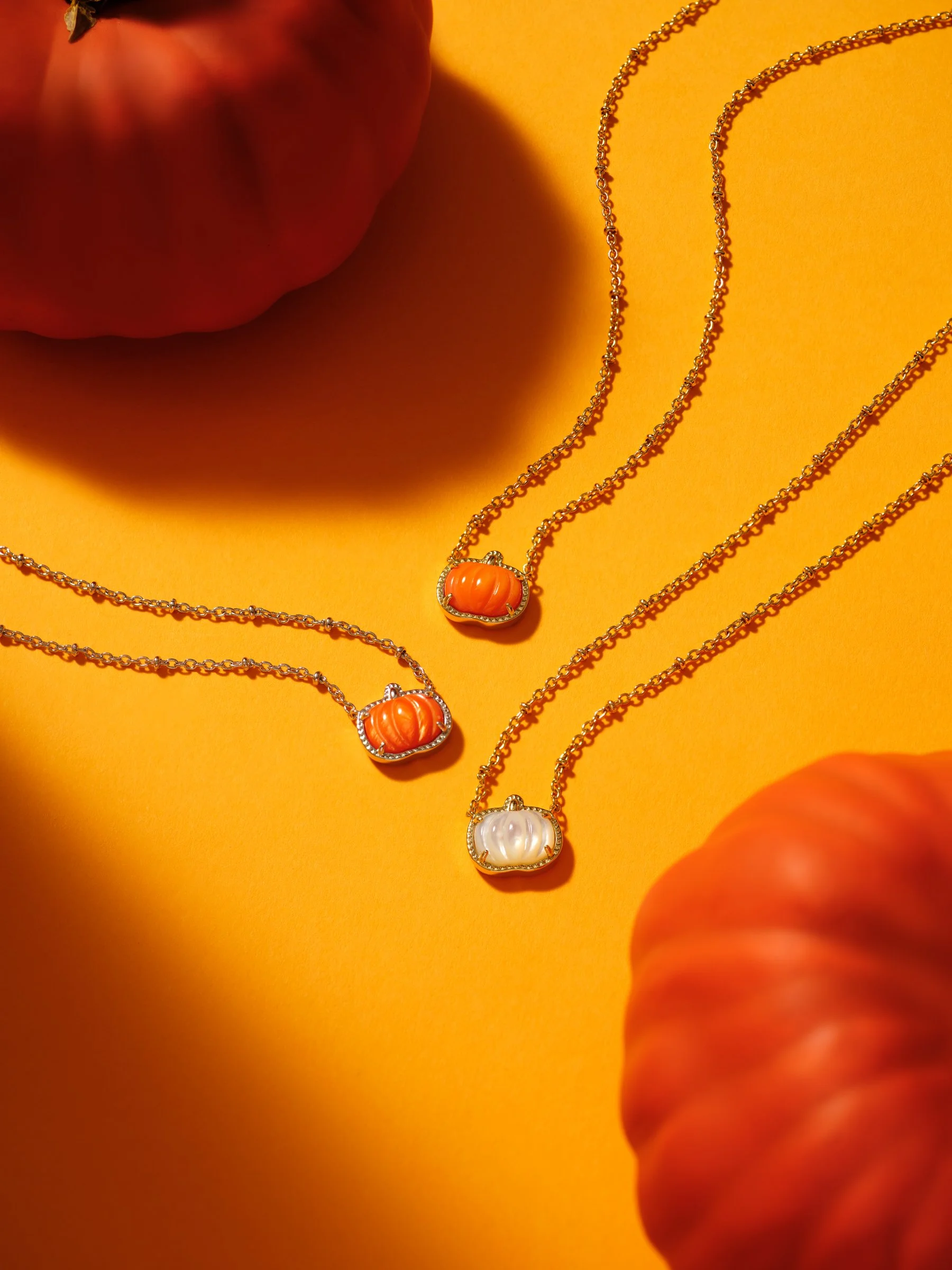 Kendra-Scott-Halloween-Creative-Laydowns-08_r1.jpeg