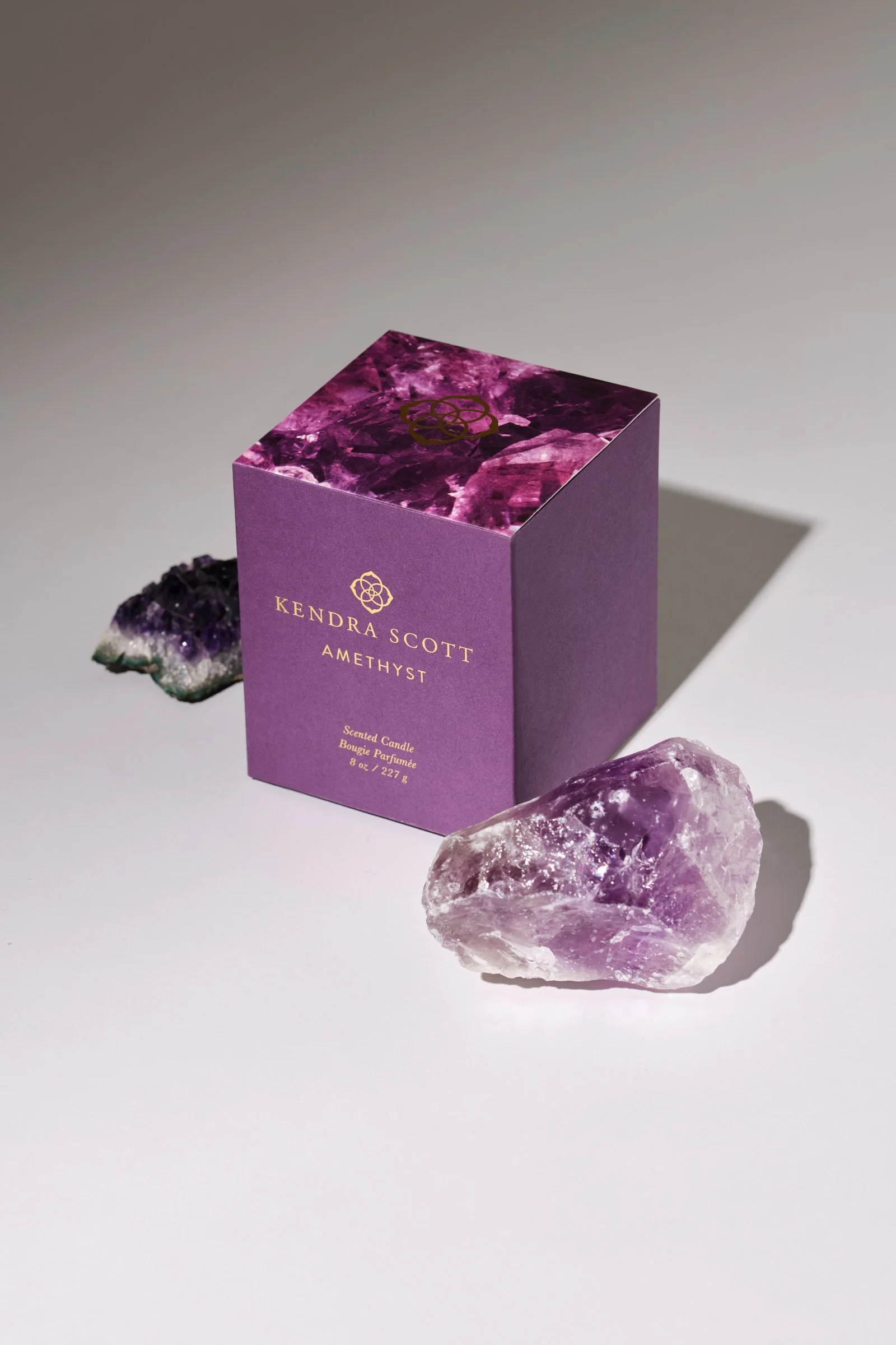 Kendra-Scott-Evergreen-Candle-Creative-Laydowns-08.jpeg