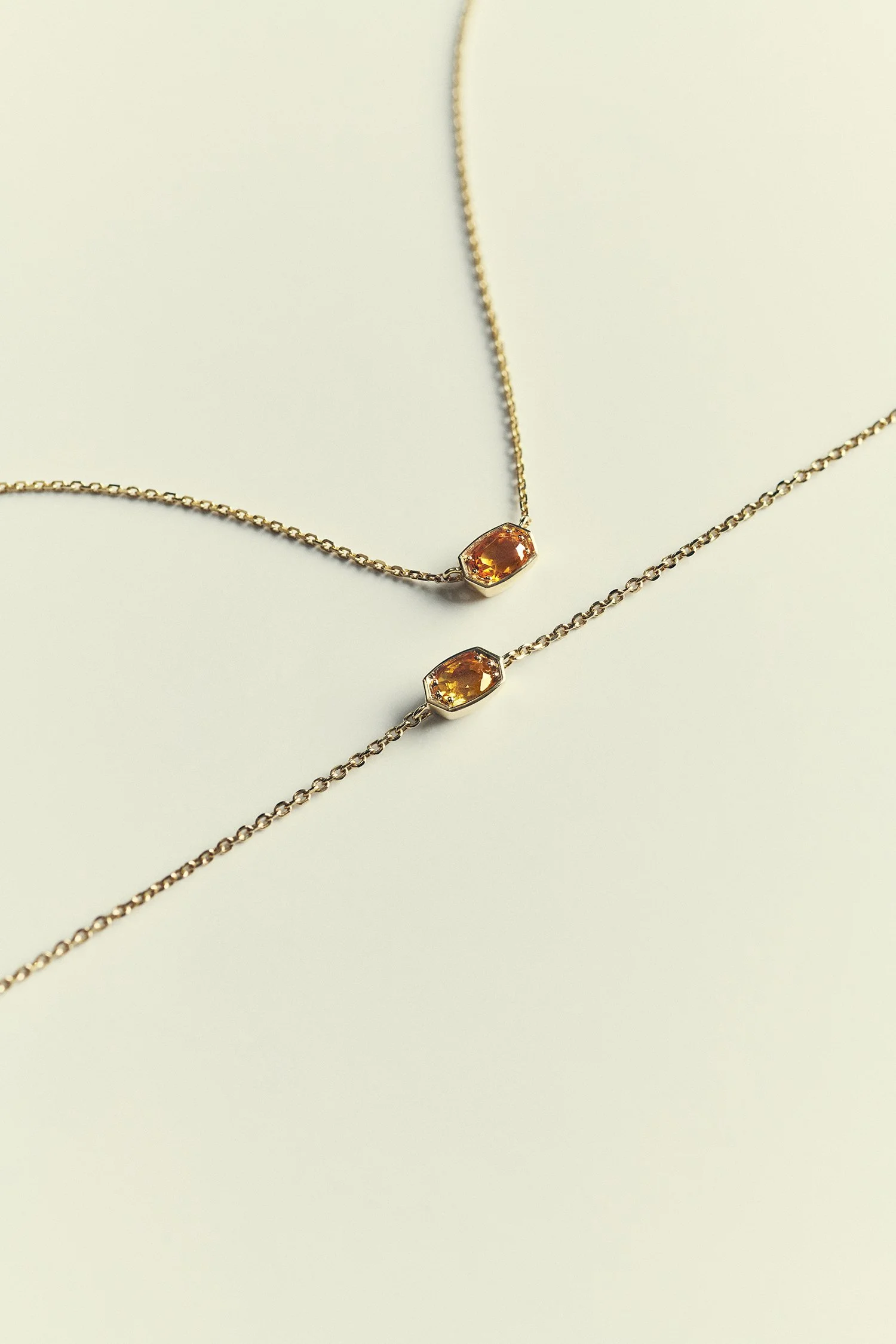Kendra-Scott-Fine-Marrisa-Birthstone-Creative-Laydowns-080526-010.jpg