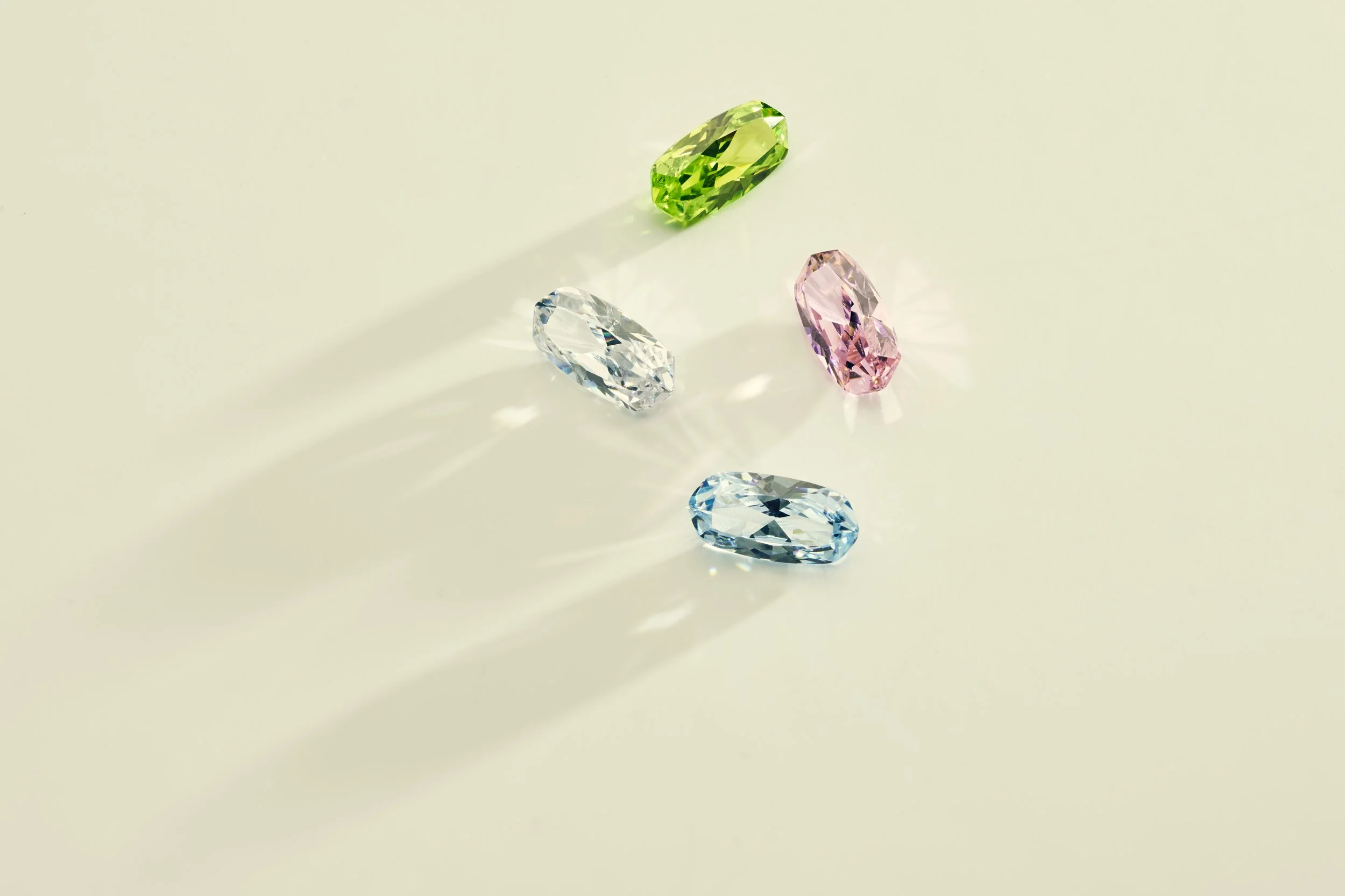 Kendra-Scott-Elisa-Lux-Creative-Laydowns-01.jpg