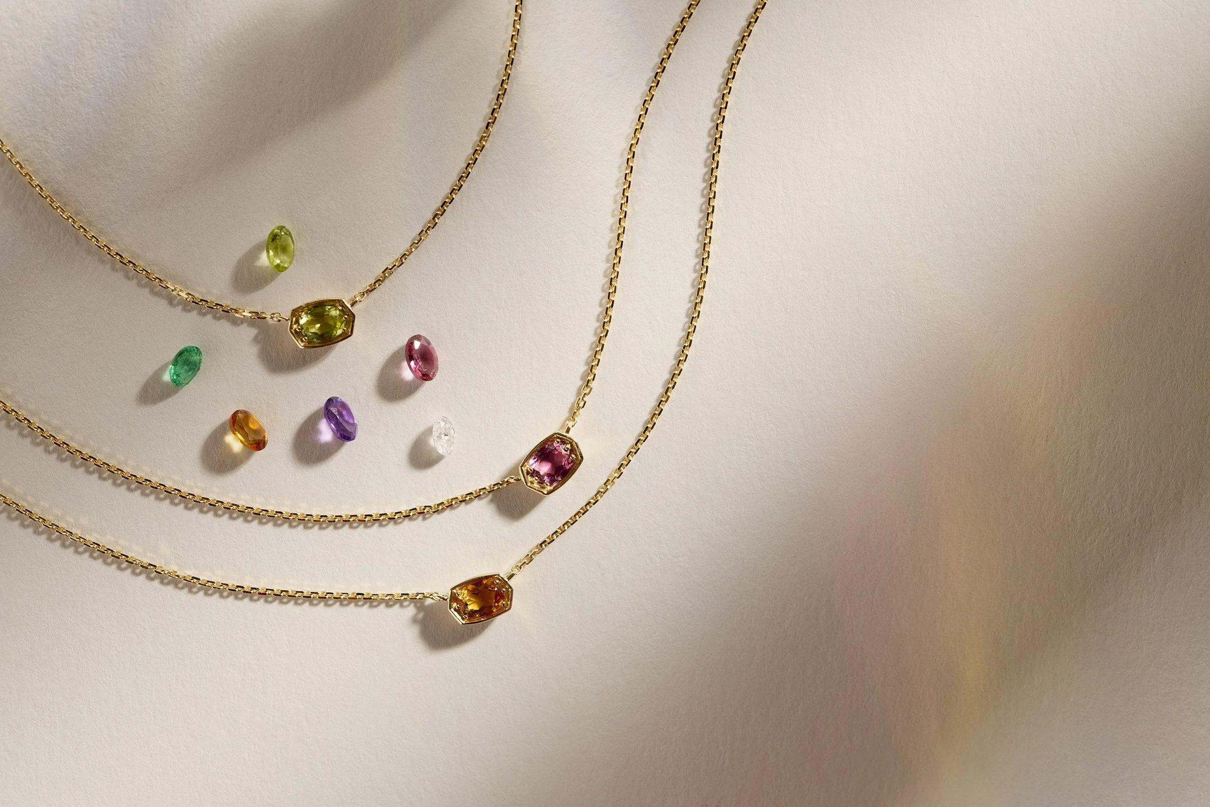 Kendra-Scott-Birthstone-Creative-Laydowns-07.jpg