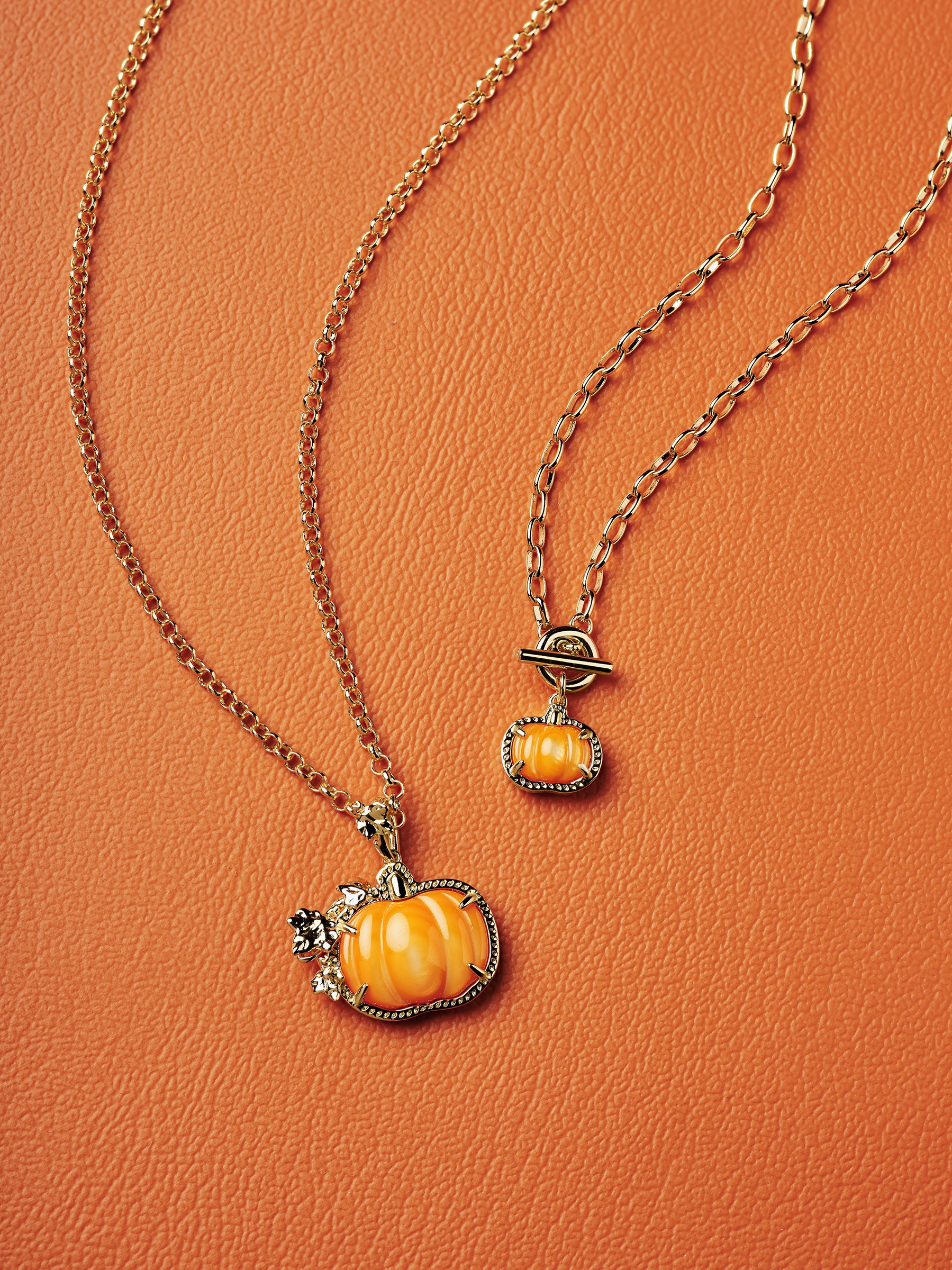 Kendra-Scott-Halloween-Creative-Laydowns-03.jpg