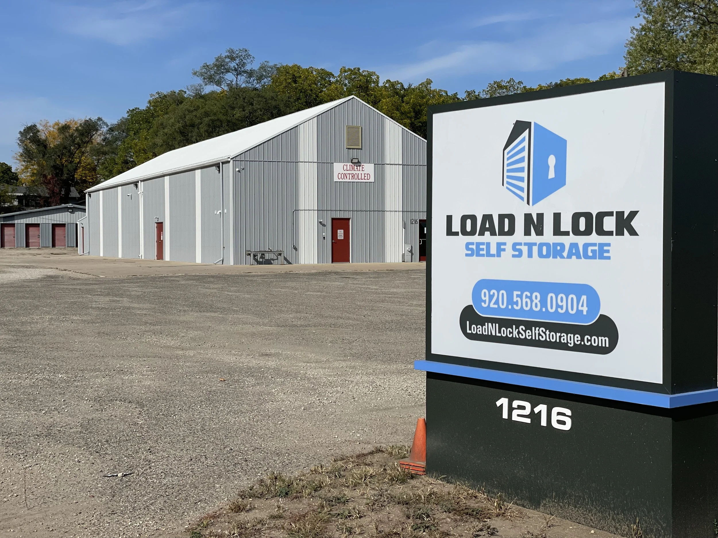 Self Storage Load N Lock