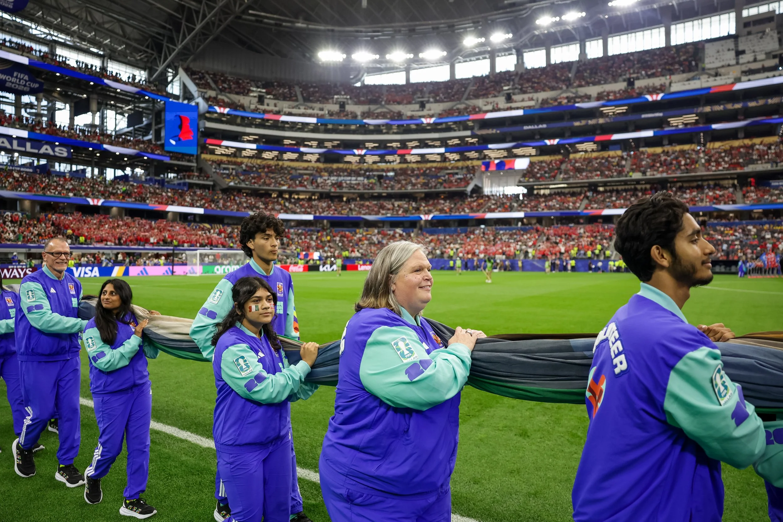 worldcup-volunteers-sports-photographer-aricbecker-27.jpg