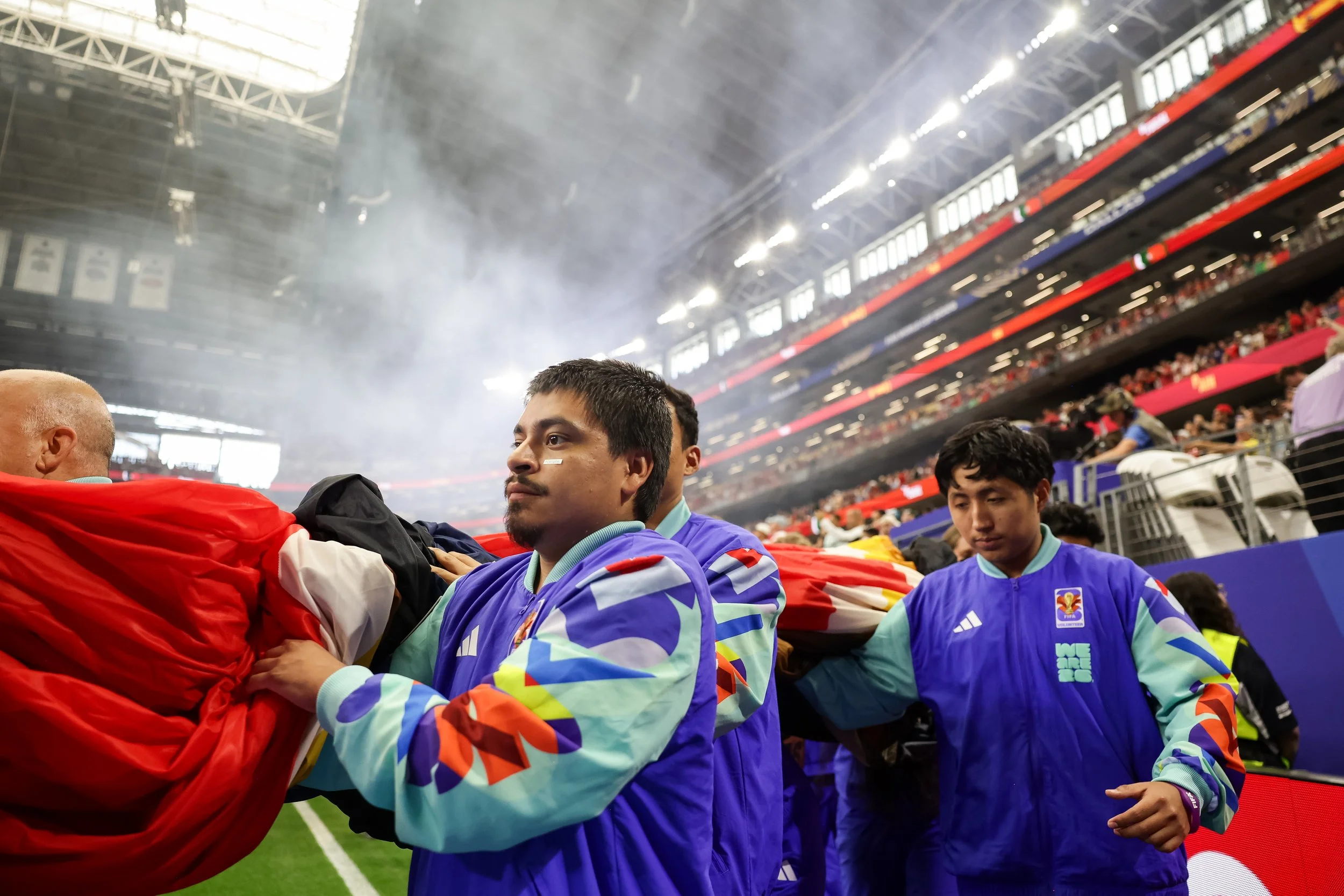 worldcup-volunteers-photographer-aricbecker-74.jpg