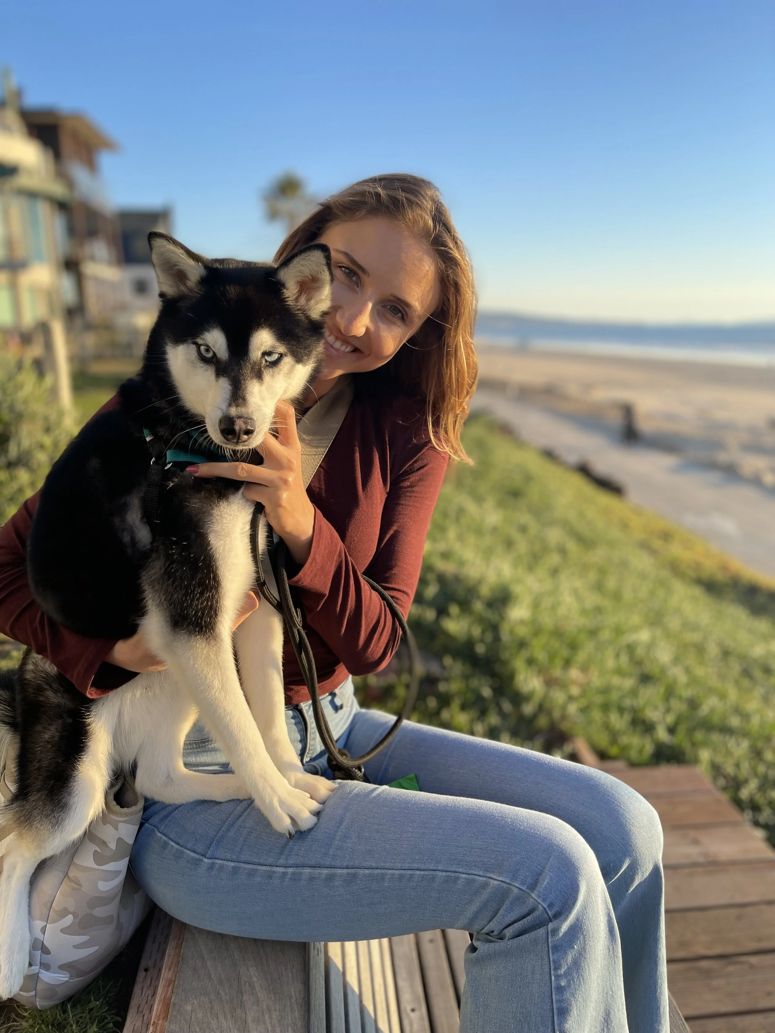 Taylor Grant therapist with dog