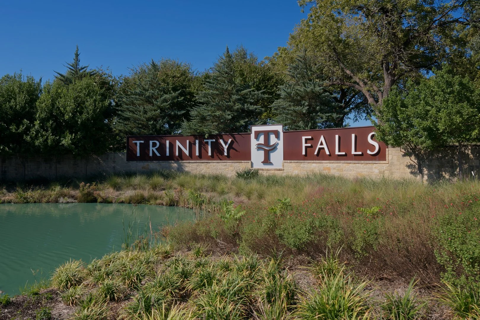 Entrance Sign for Trinity Falls in Mckinney TX